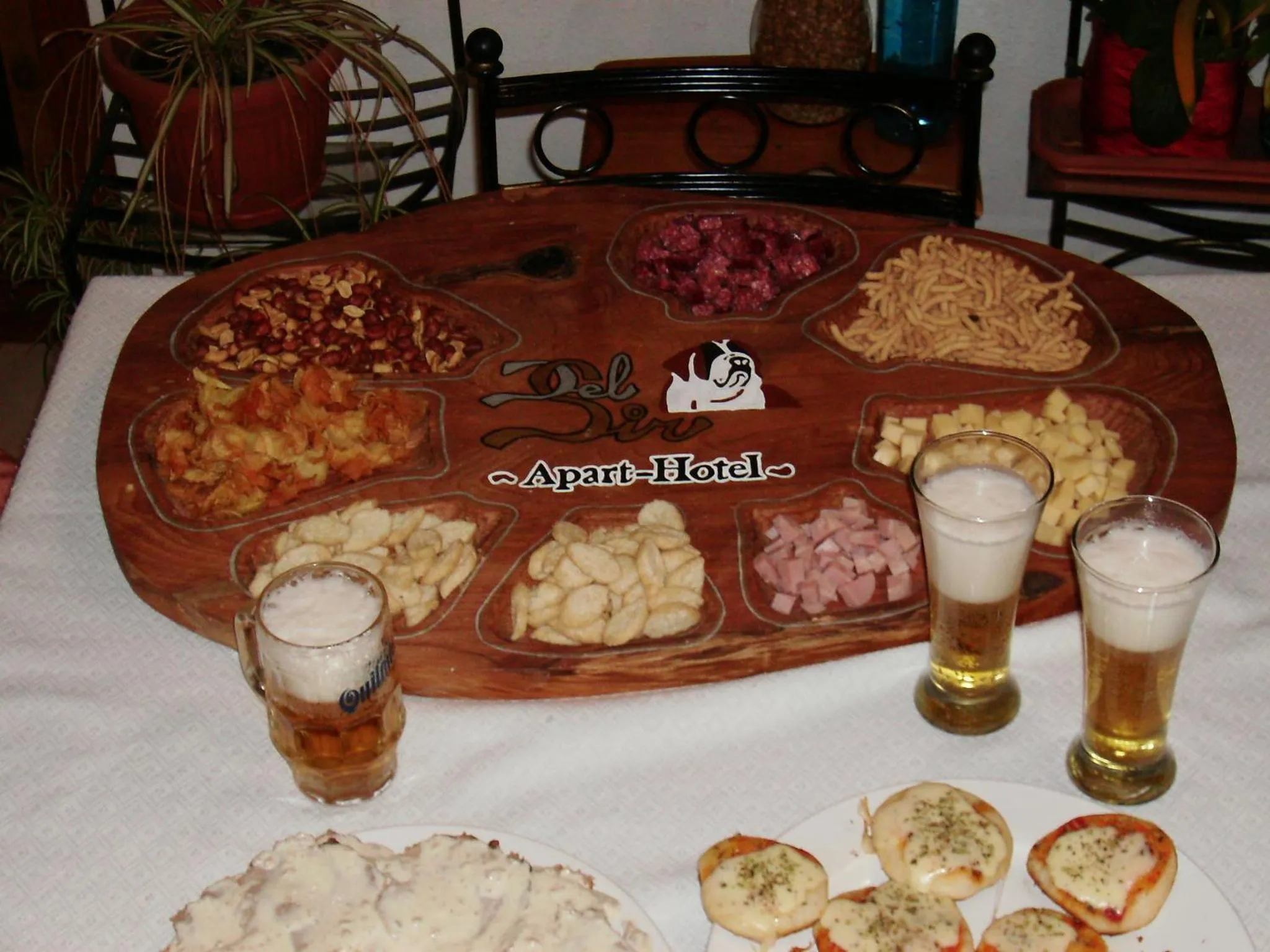 Food and drinks in Apart Hotel y Hosteria del Sir