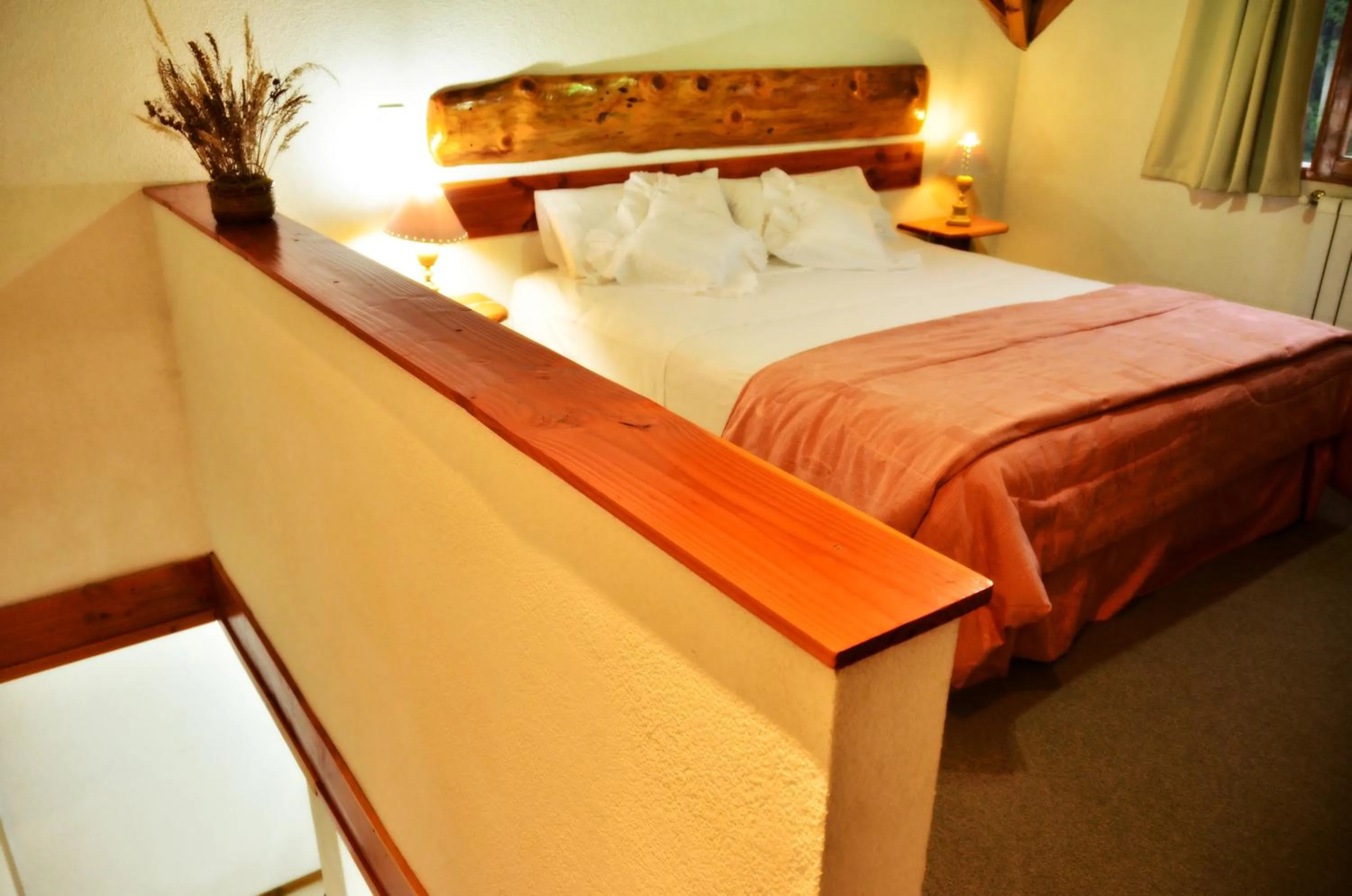 Bed in Apart Hotel y Hosteria del Sir
