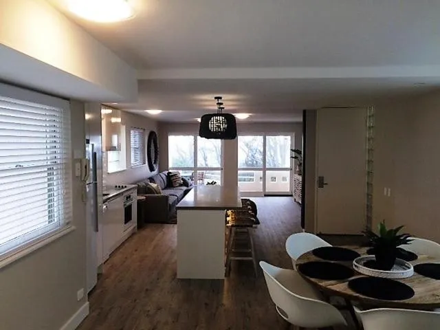 Kitchen or kitchenette in Camargue Beachfront Apartments