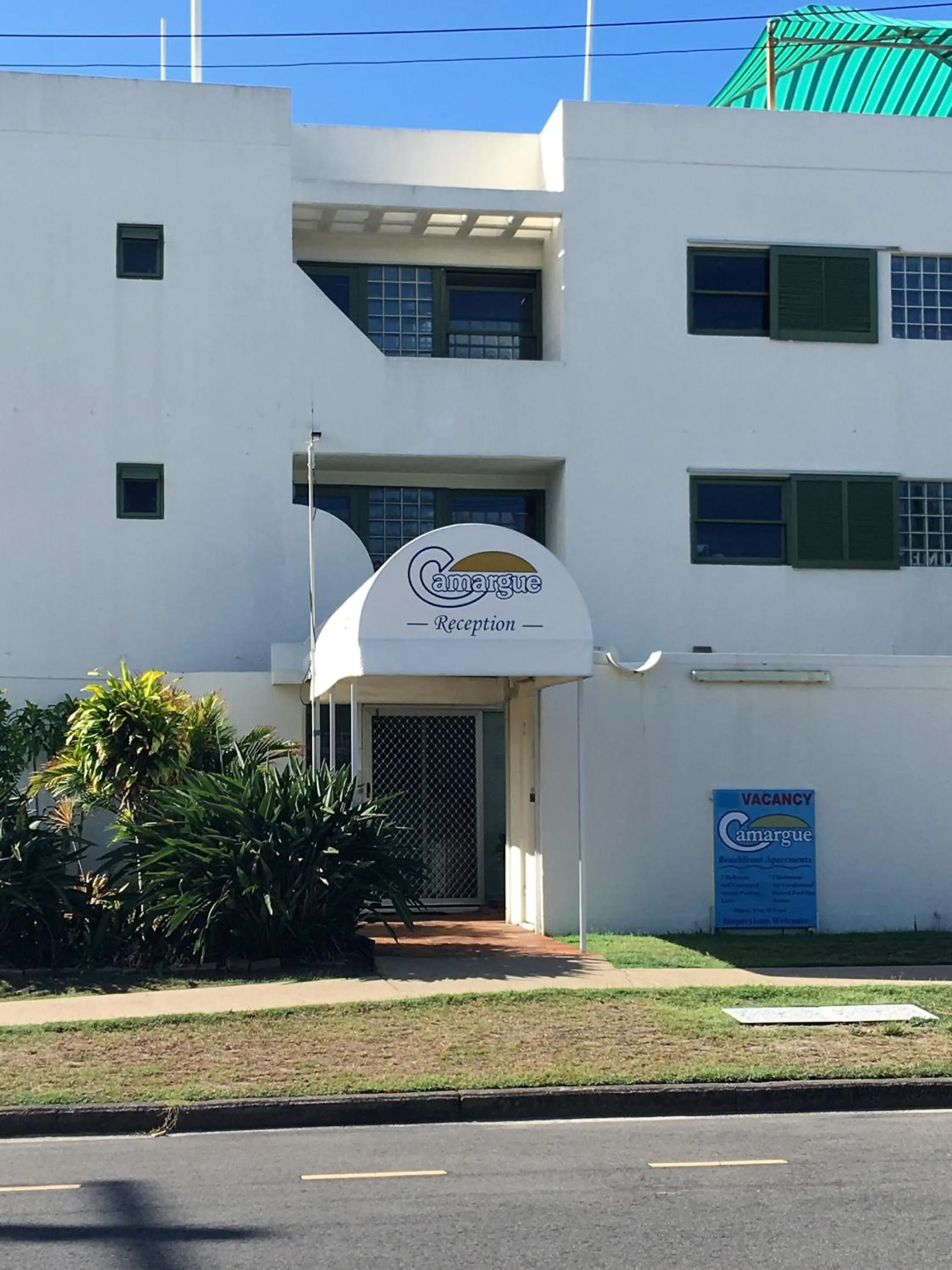 Facade/entrance in Camargue Beachfront Apartments