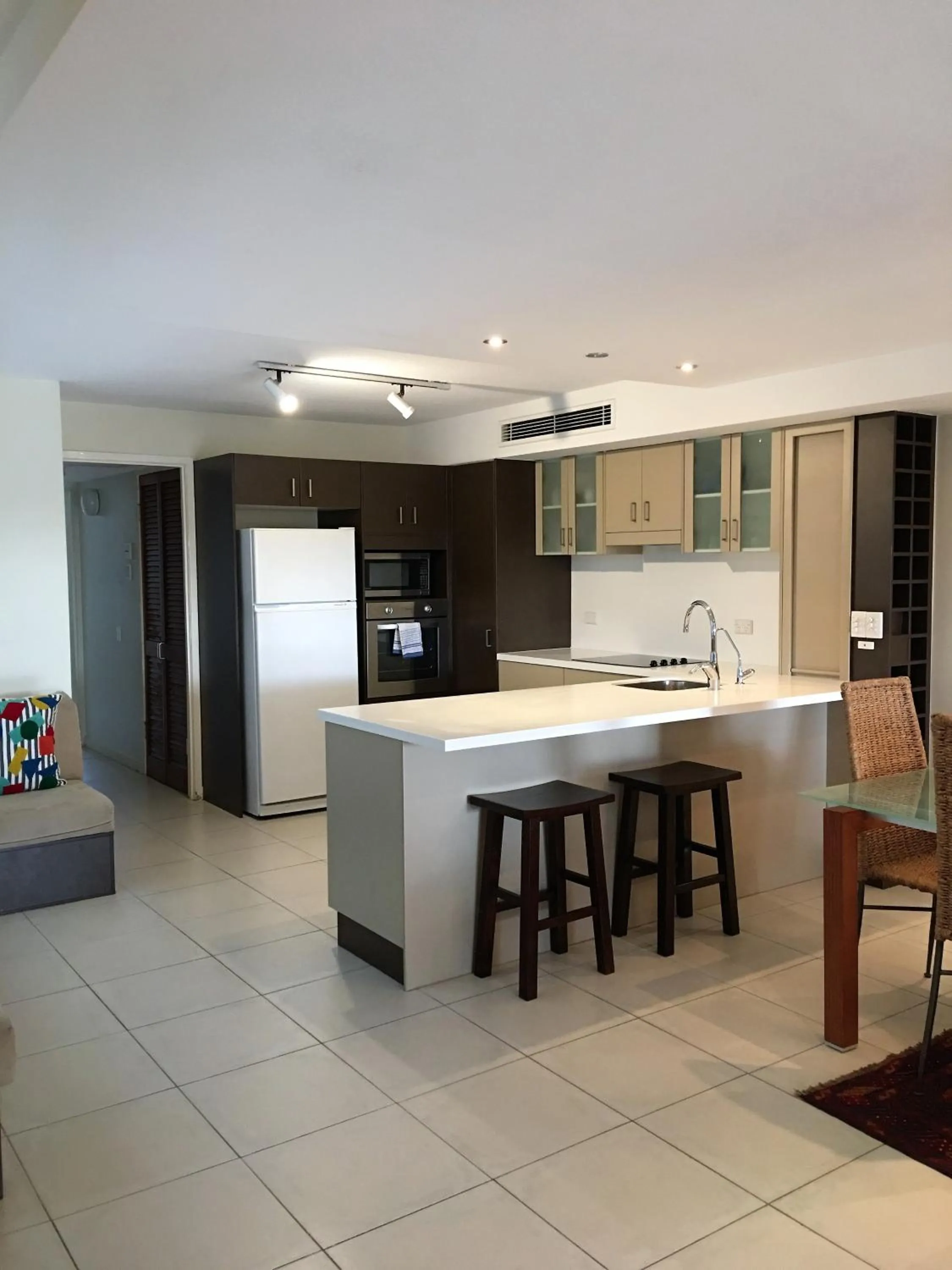 Kitchen or kitchenette in Camargue Beachfront Apartments