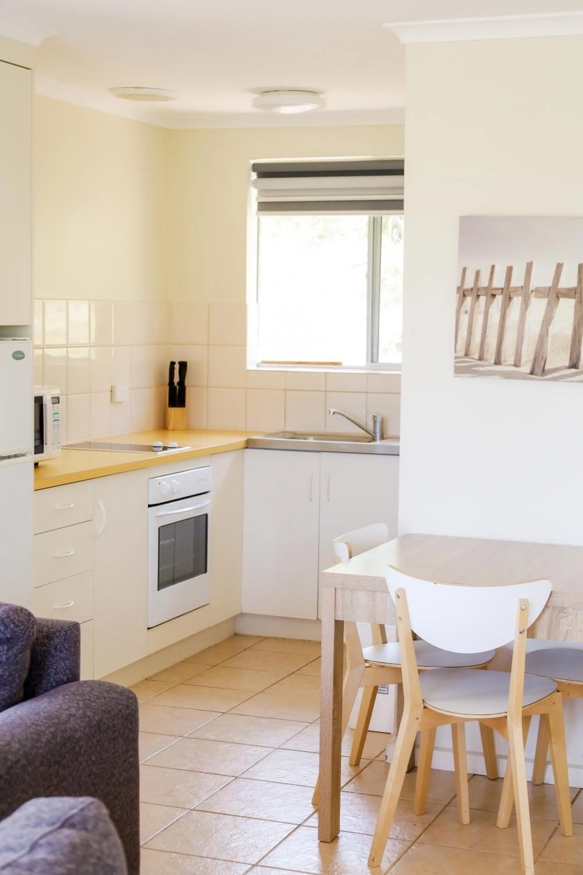Kitchen or kitchenette in Robetown Motor Inn & Apartments