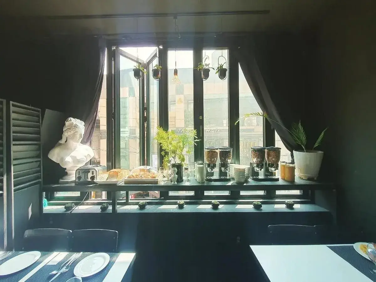 Friendly DH Naissance Hotel by Mindrum Group Friendly DH Naissance Hotel by Mindrum Group