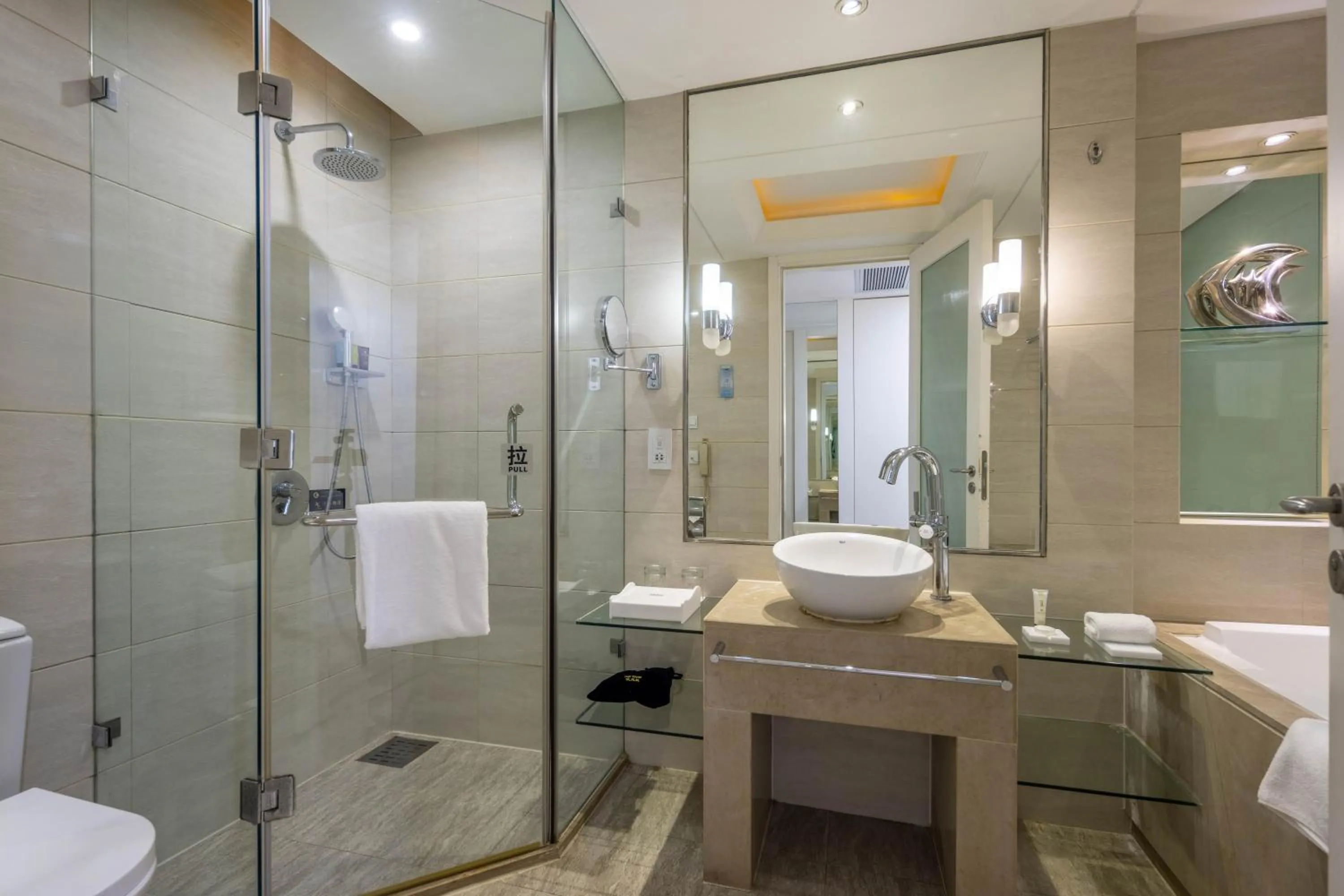 New Century Hotel Qingdao