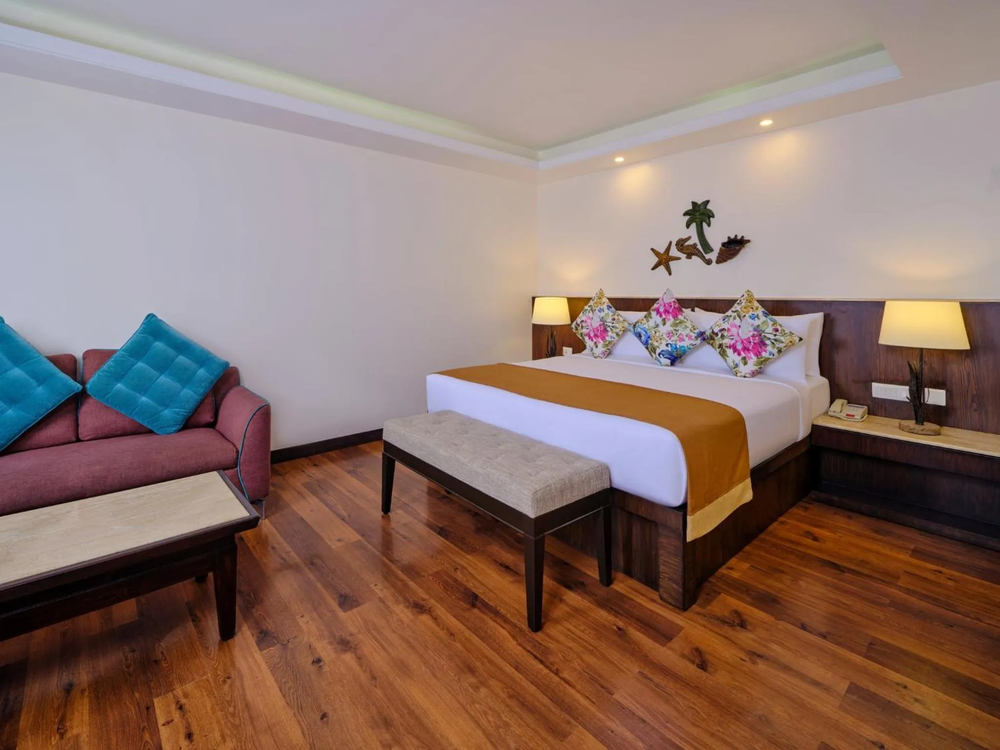 Photo of the whole room, Bed in Holiday Inn Resort Goa by IHG