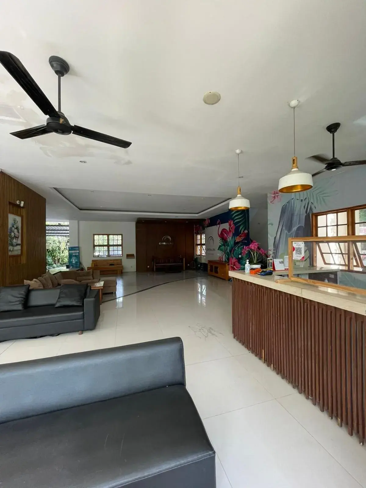 Lobby or reception in Central Inn Senggigi Lobby or reception in Central Inn Senggigi