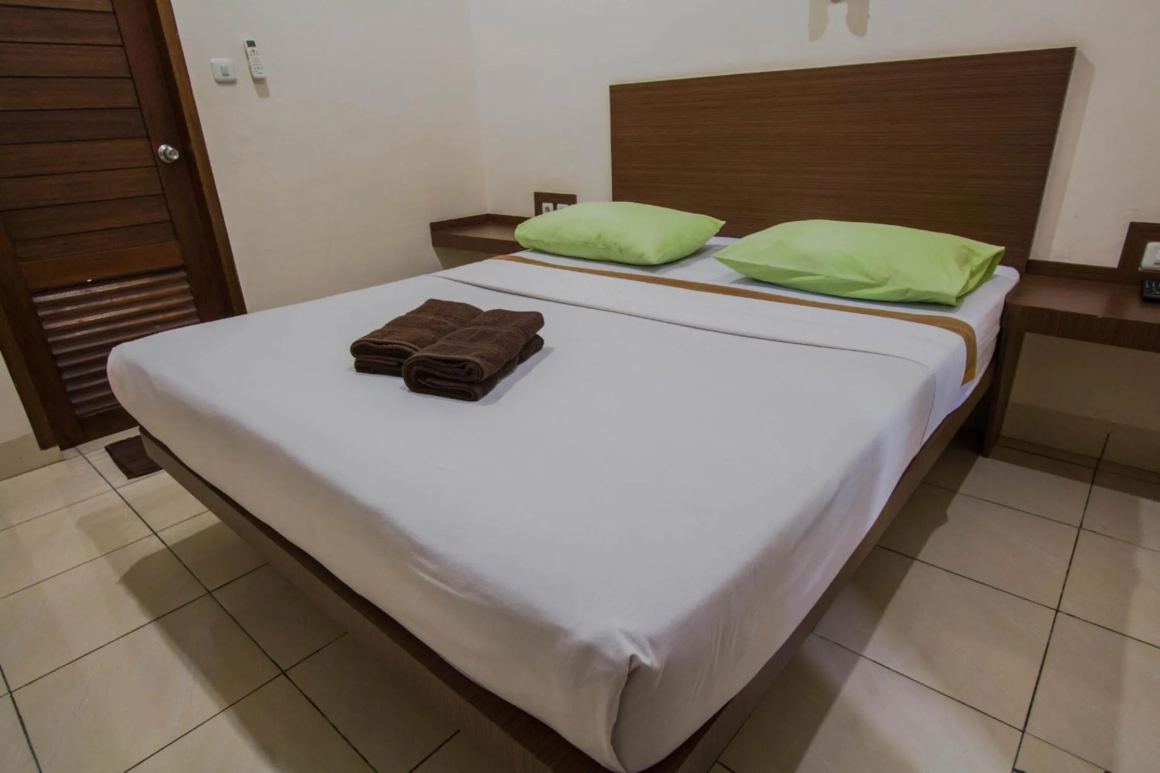 Bed in Central Inn Senggigi