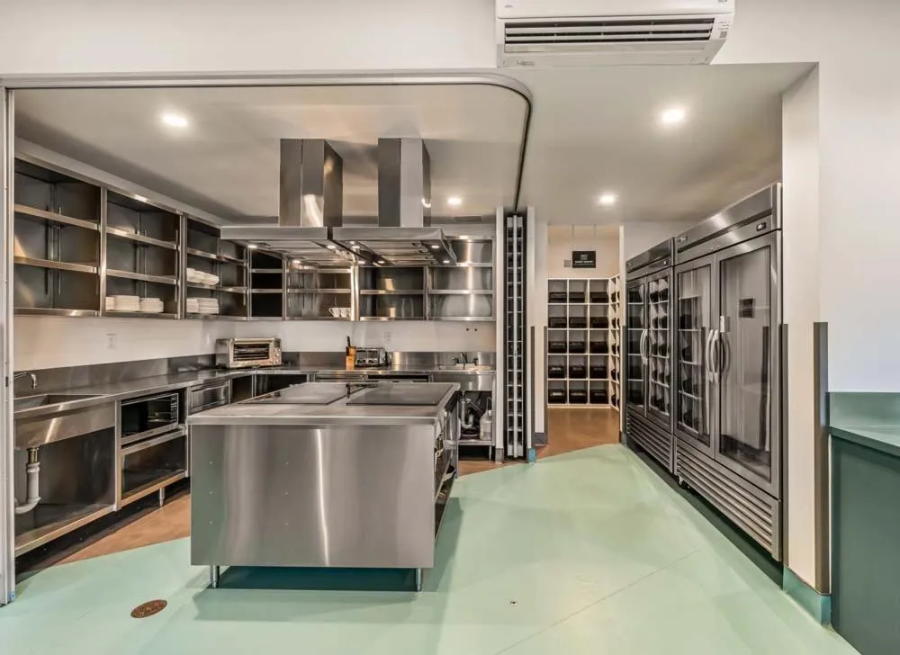 Nowhere Special Hostel