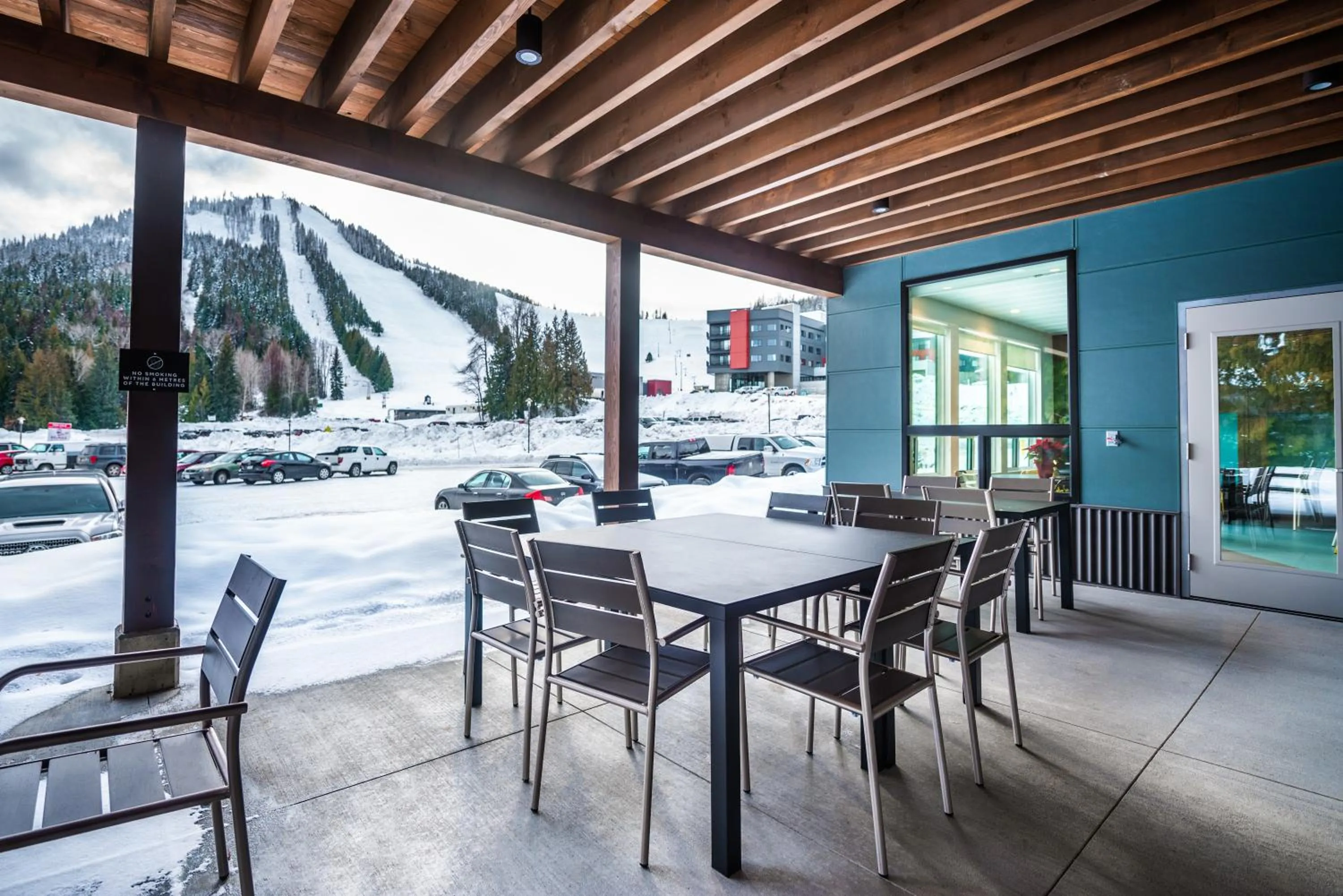 BBQ facilities in Nowhere Special Hostel