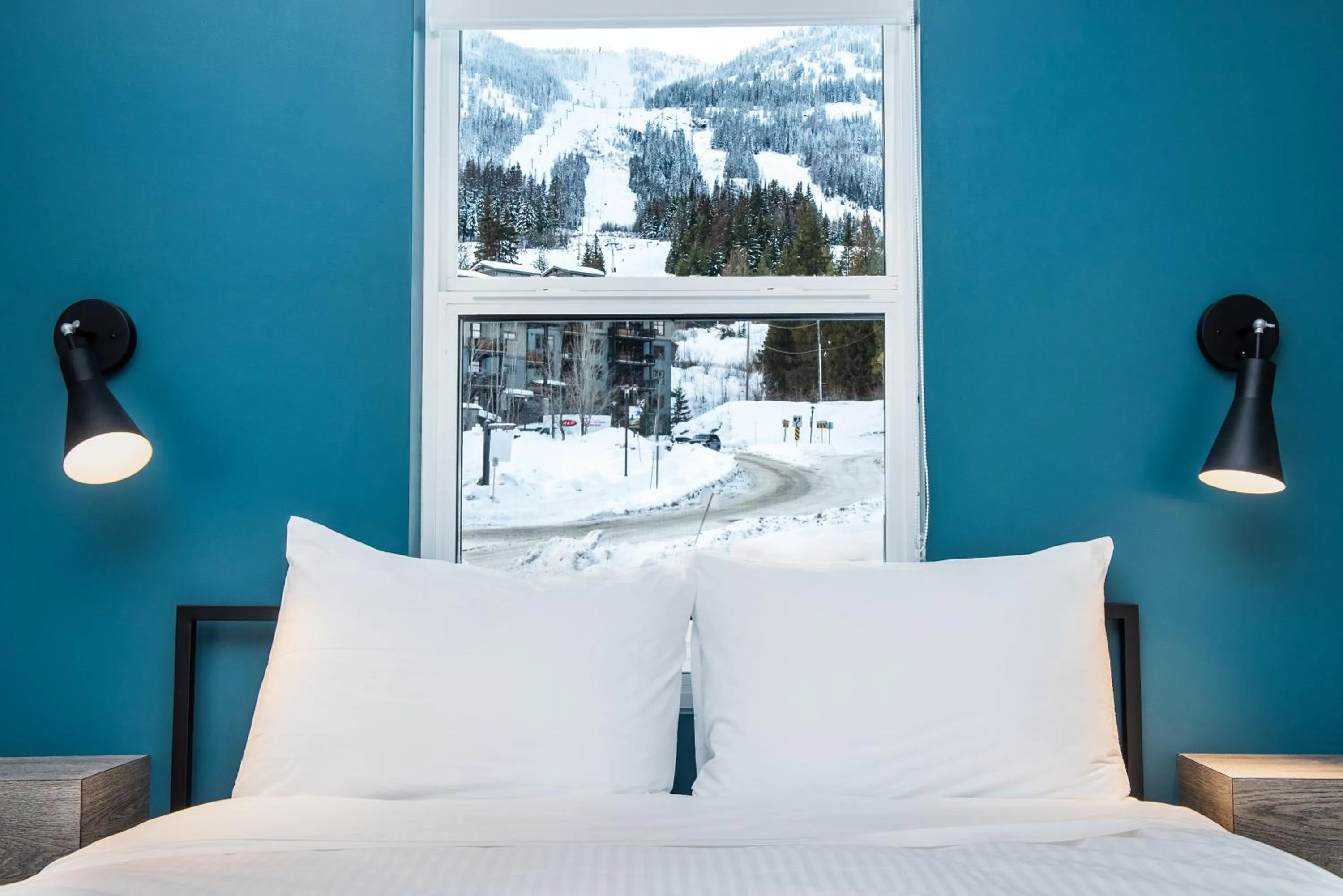 Bed in Nowhere Special Hostel