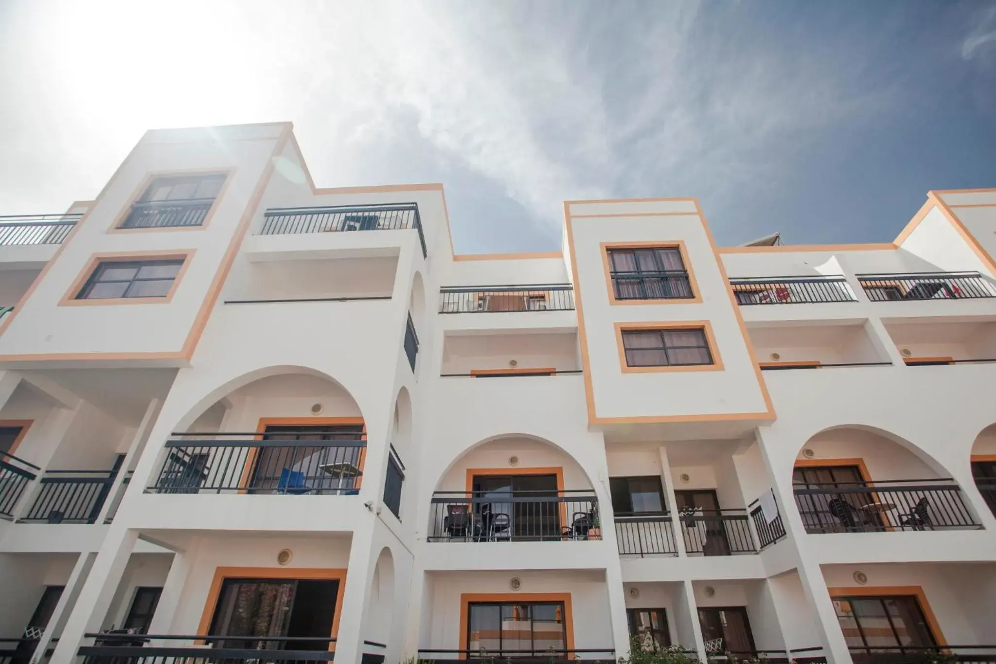 Property building in Alfagar Cerro Malpique Property building in Alfagar Cerro Malpique