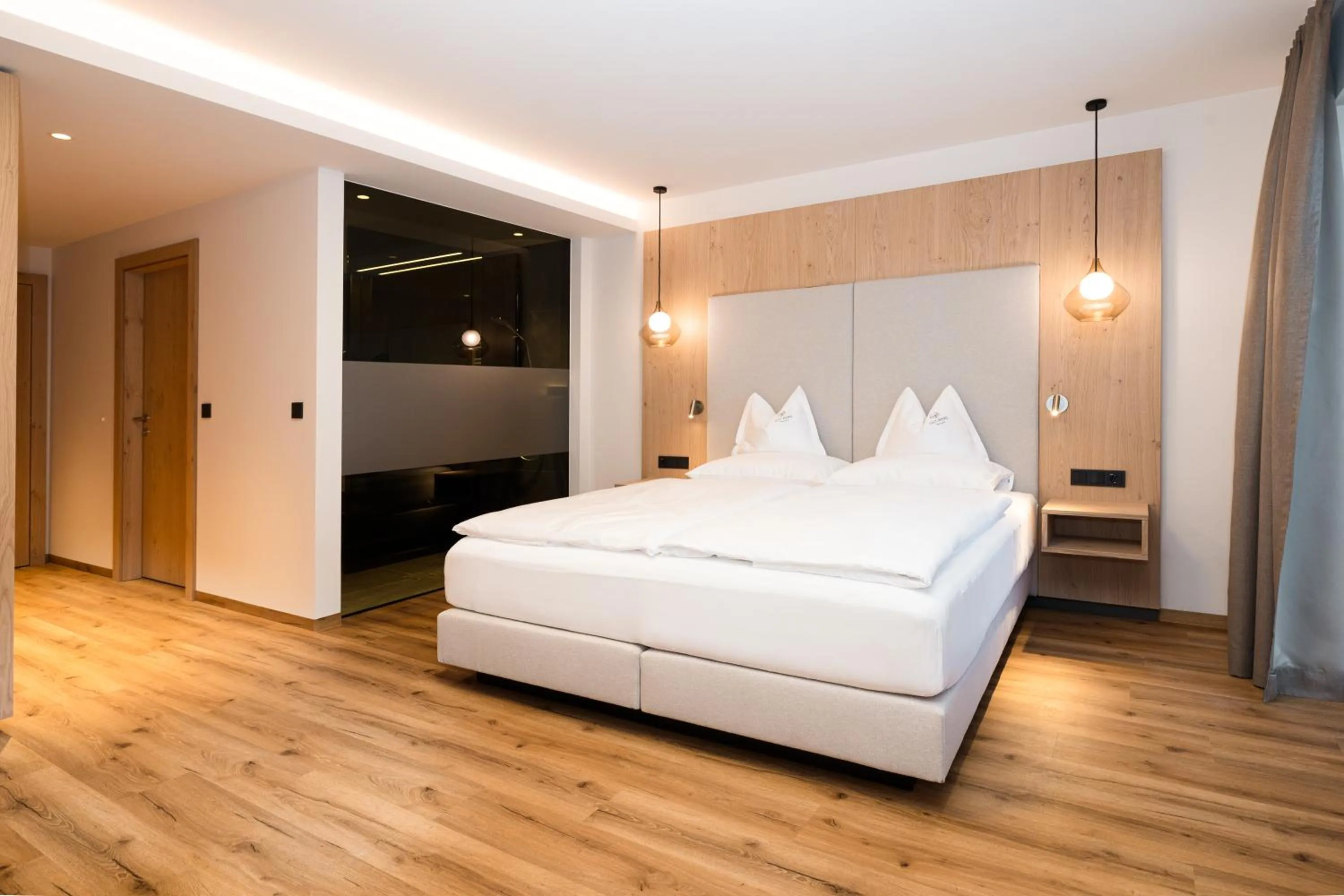 Bed in Gut Berg Naturhotel