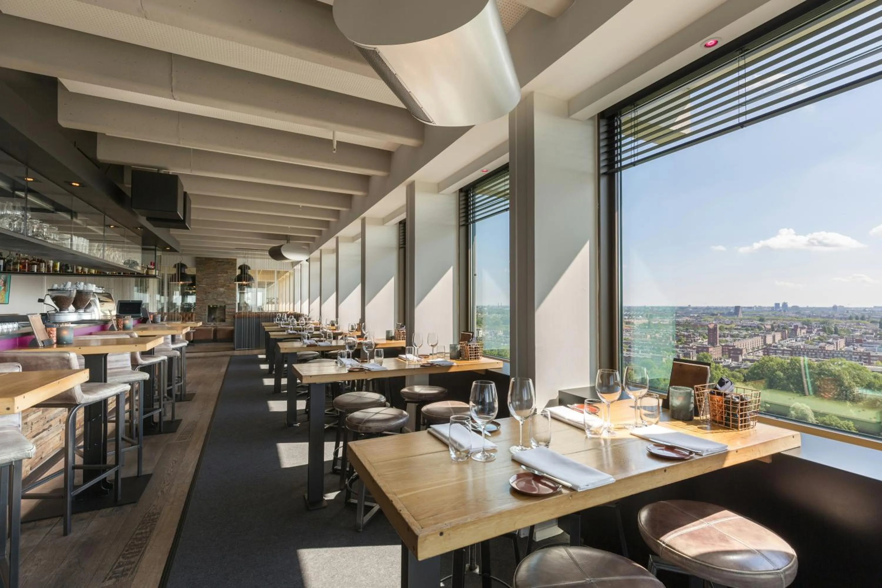 Restaurant/places to eat in Leonardo Hotel Amsterdam Rembrandtpark