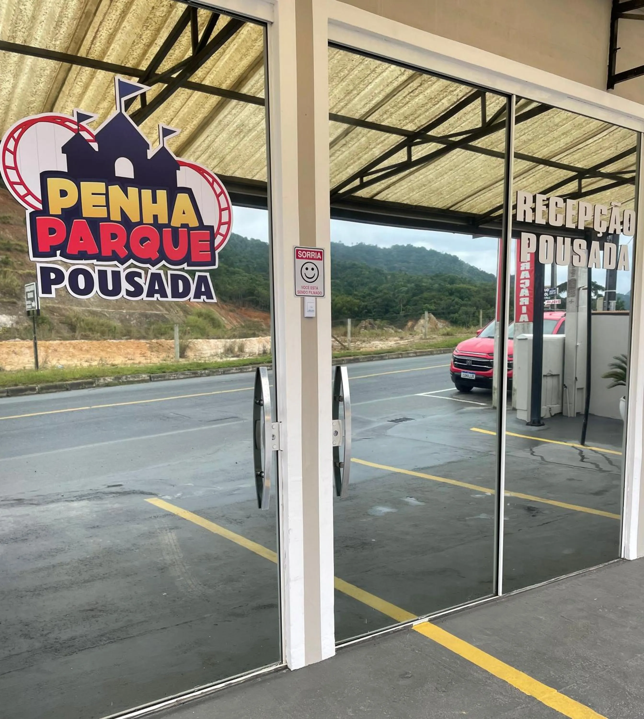 Facade/entrance in Penha Parque Pousada