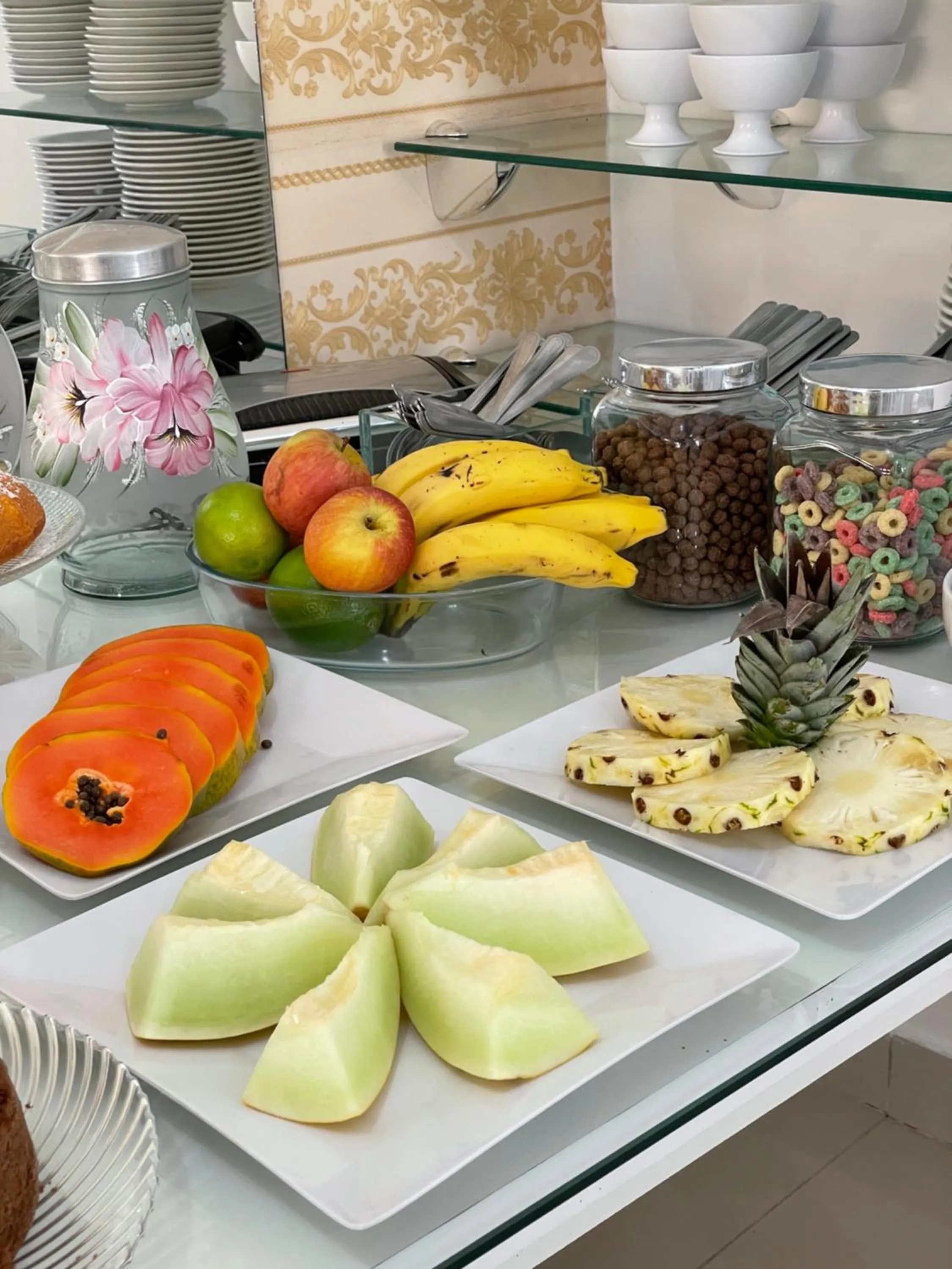 Breakfast in Penha Parque Pousada