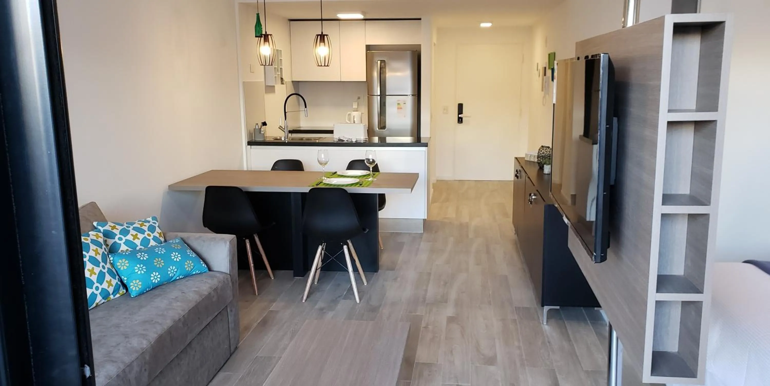 Kitchen or kitchenette in Aventura 208