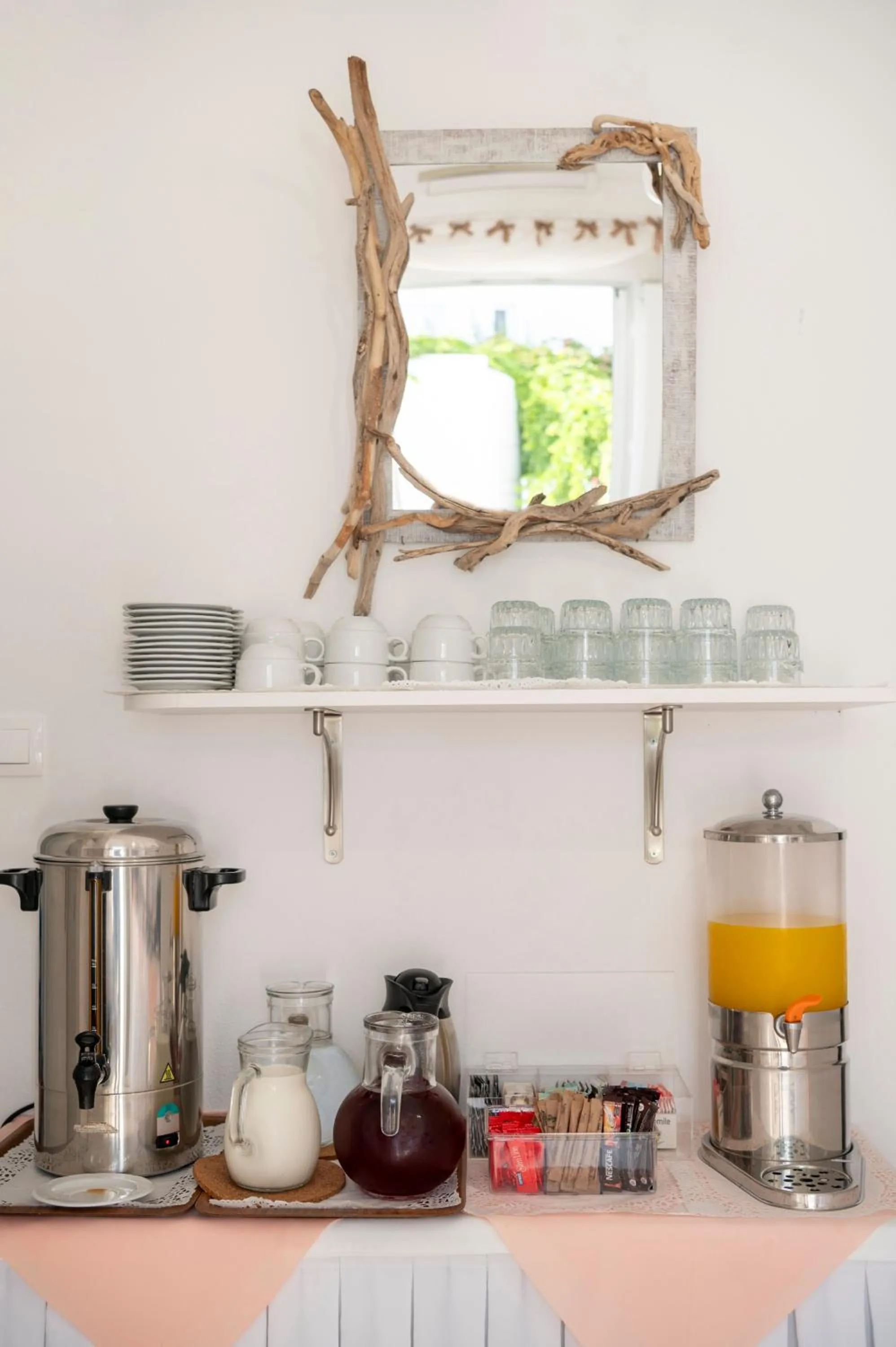 Breakfast in Ayeri Hotel