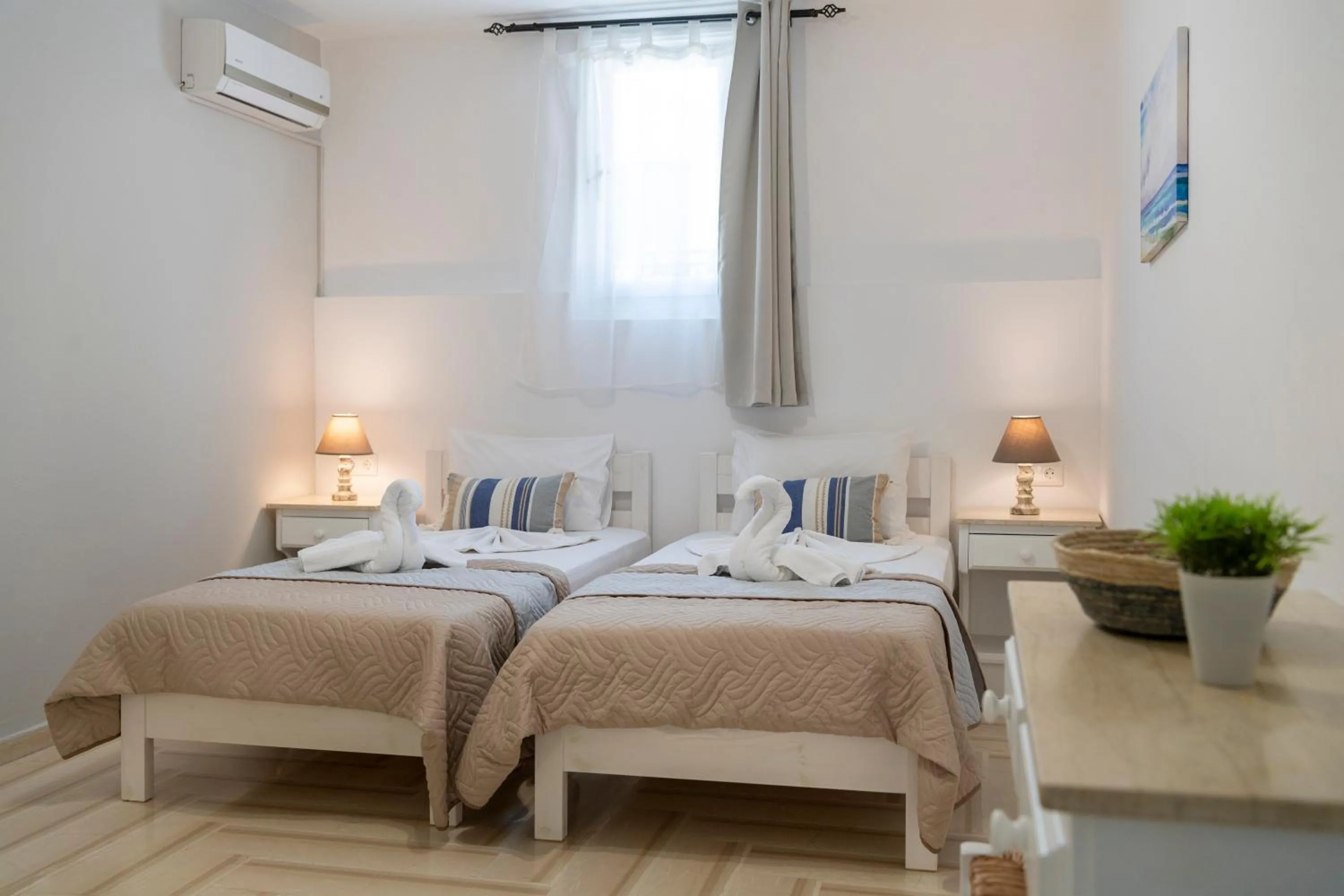 Bedroom, Bed in Ayeri Hotel