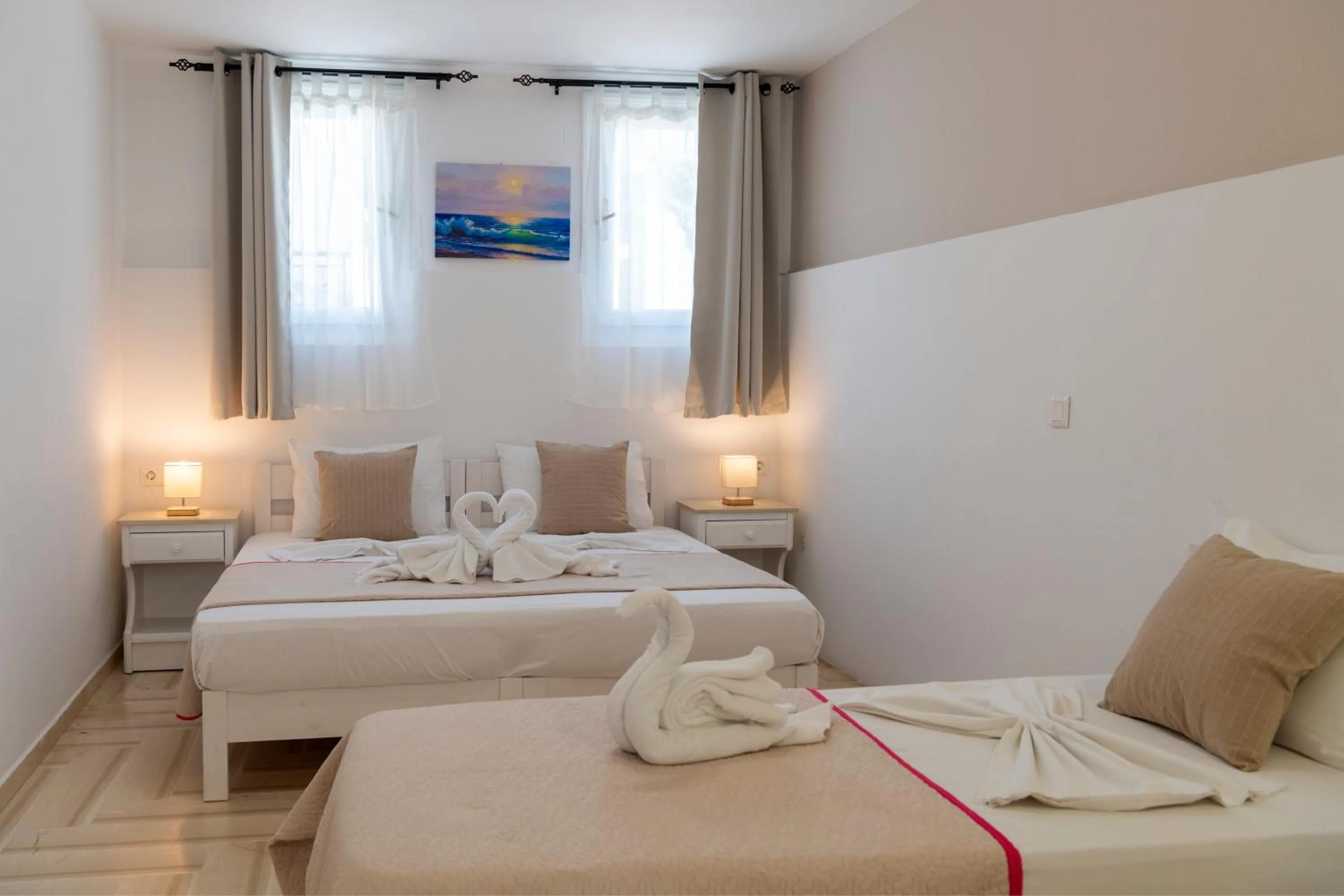 Bedroom, Bed in Ayeri Hotel