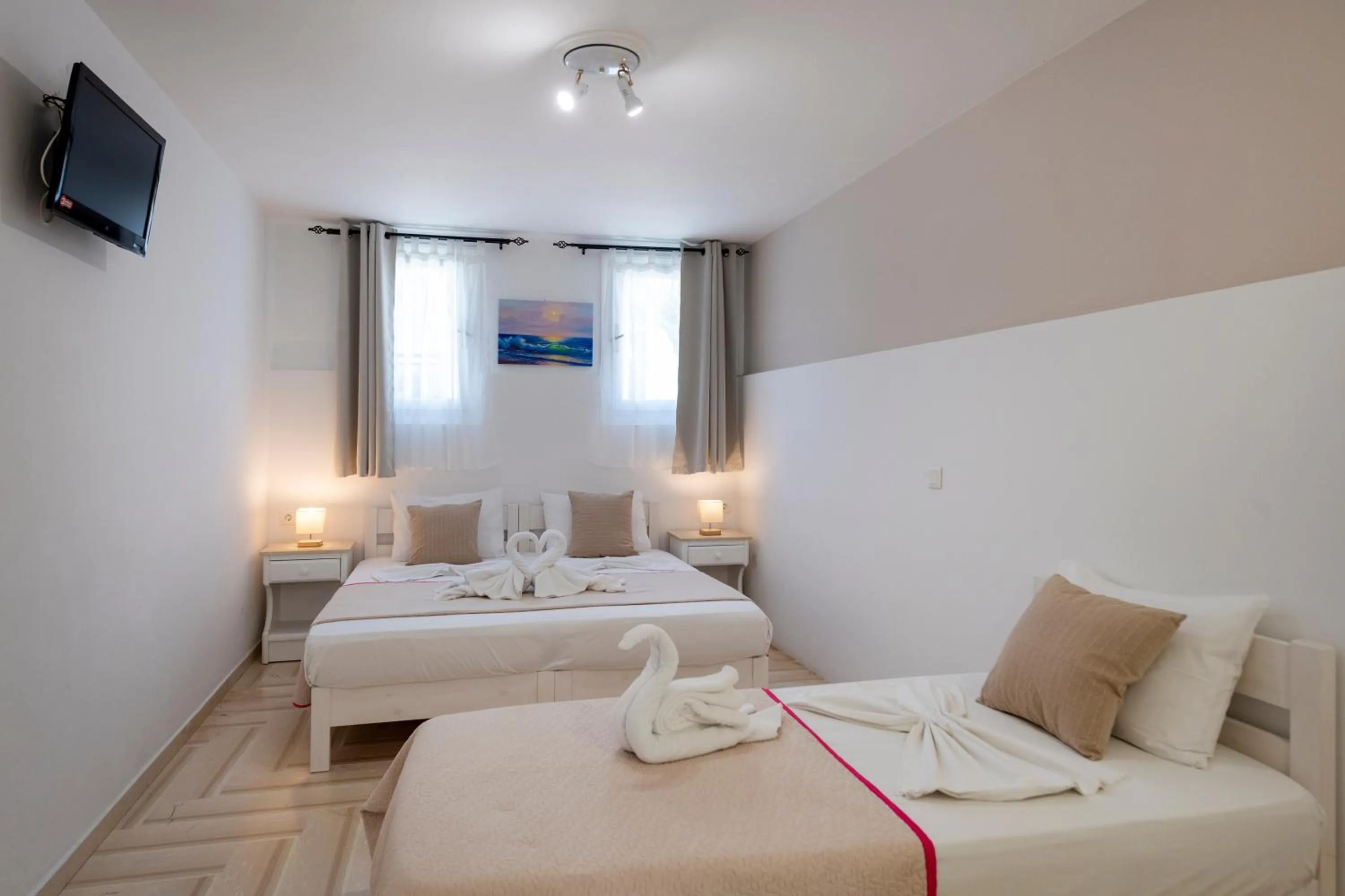 Bedroom, Bed in Ayeri Hotel