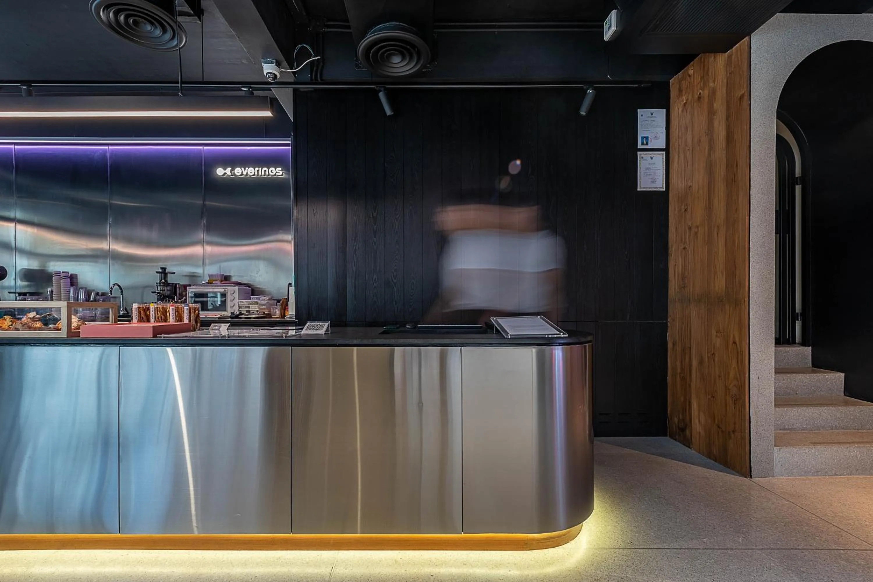 Lobby or reception in The Period Pratunam