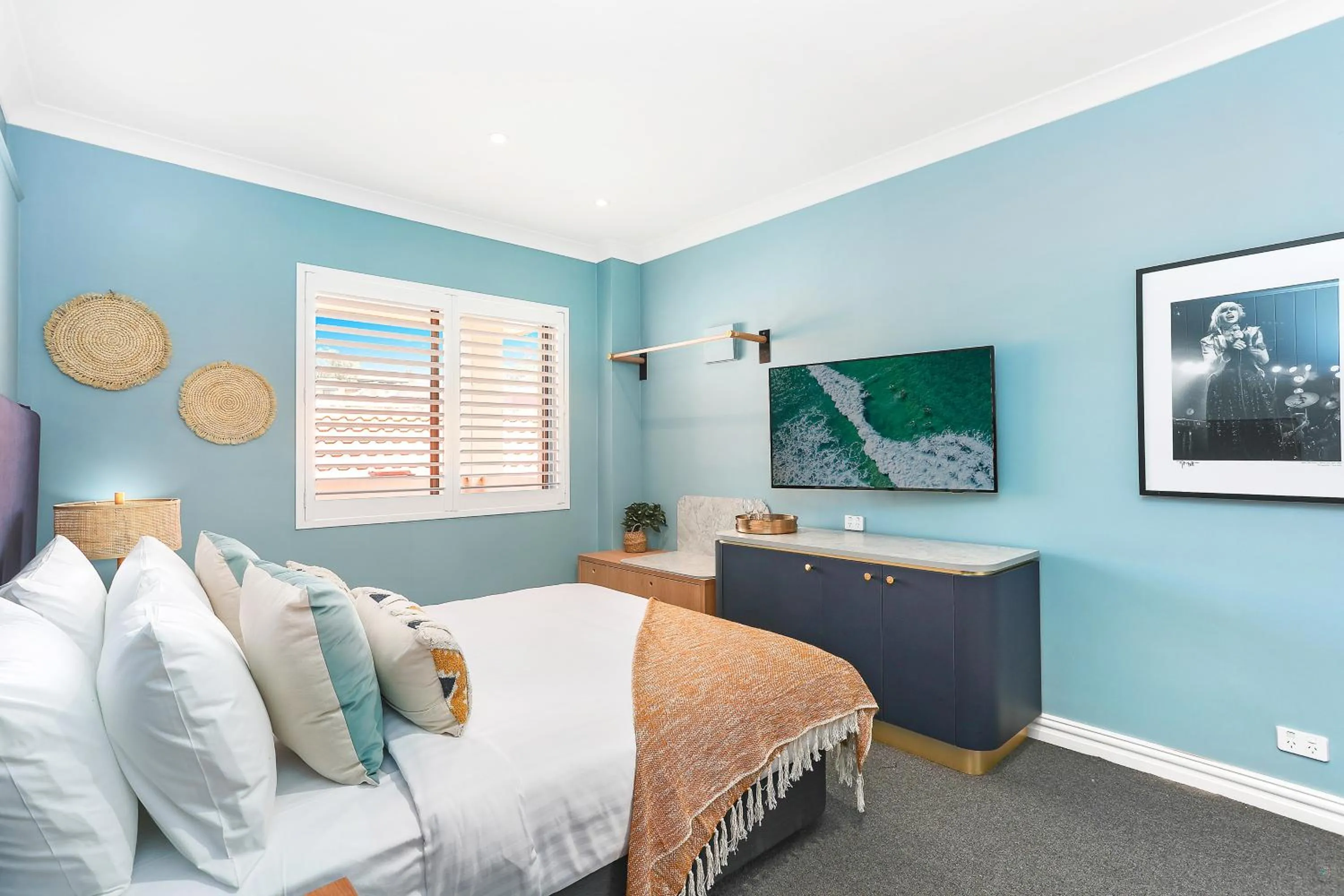 Bed in Coogee Bay Hotel