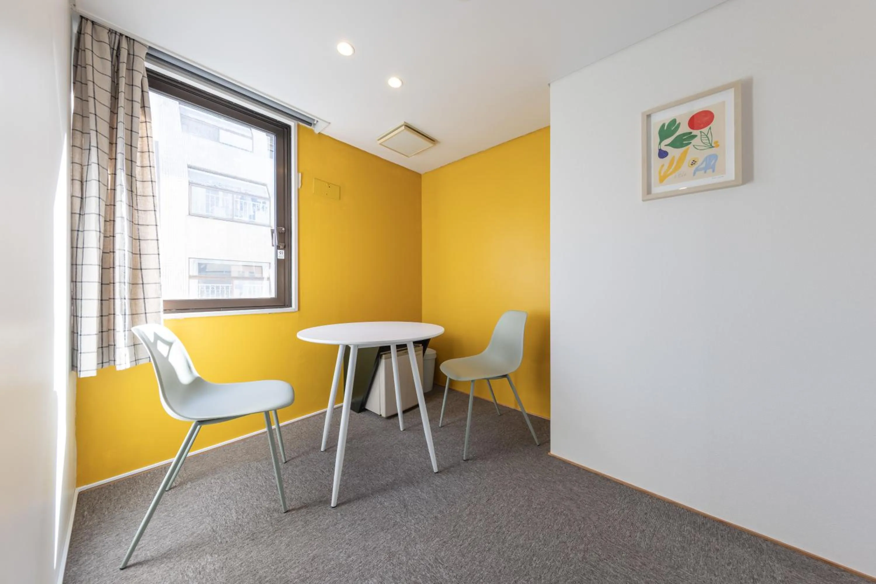 Photo of the whole room in Crasco TABI-NE