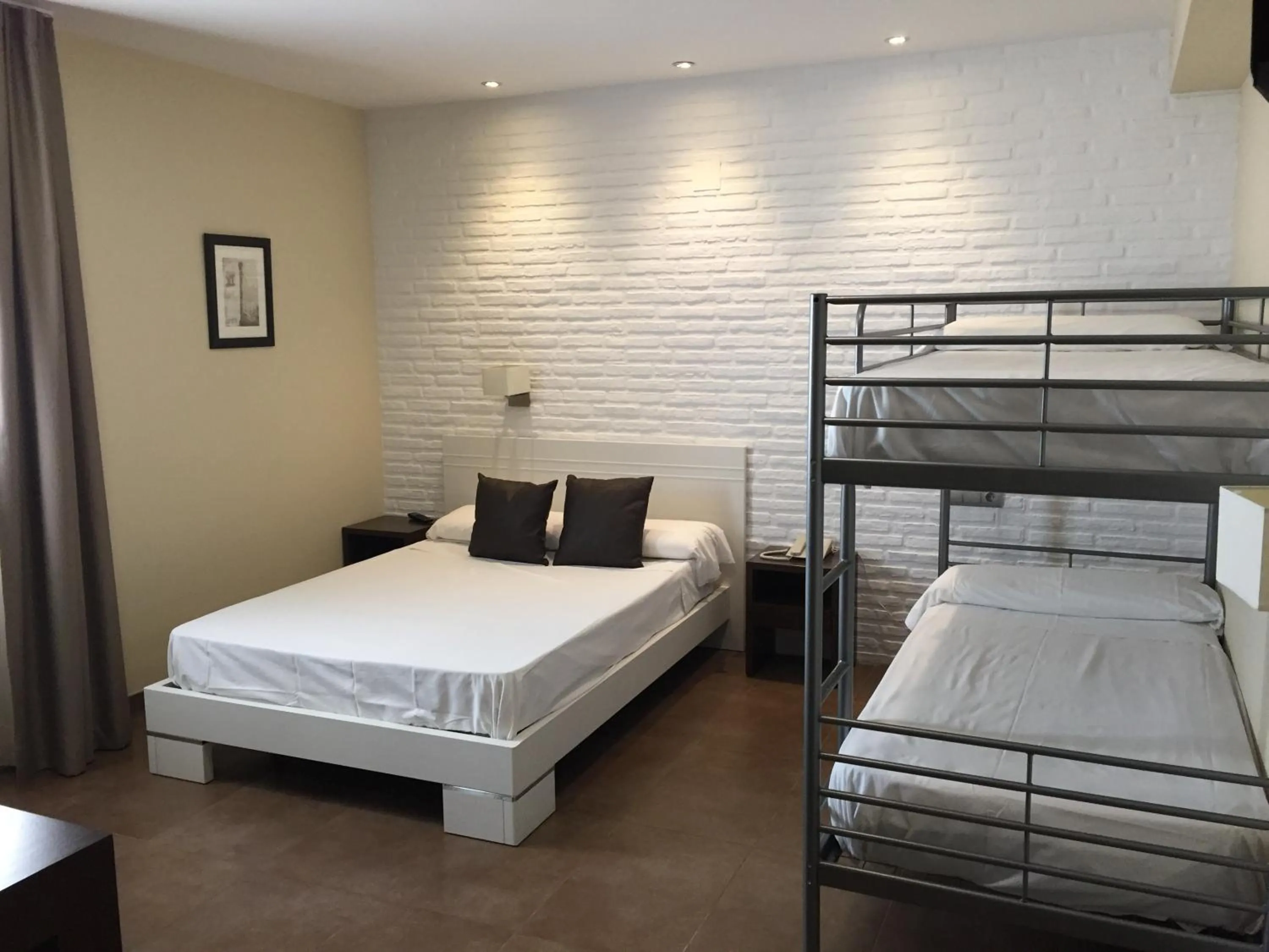 Bedroom, Bed in Hotel Restaurante El Corte