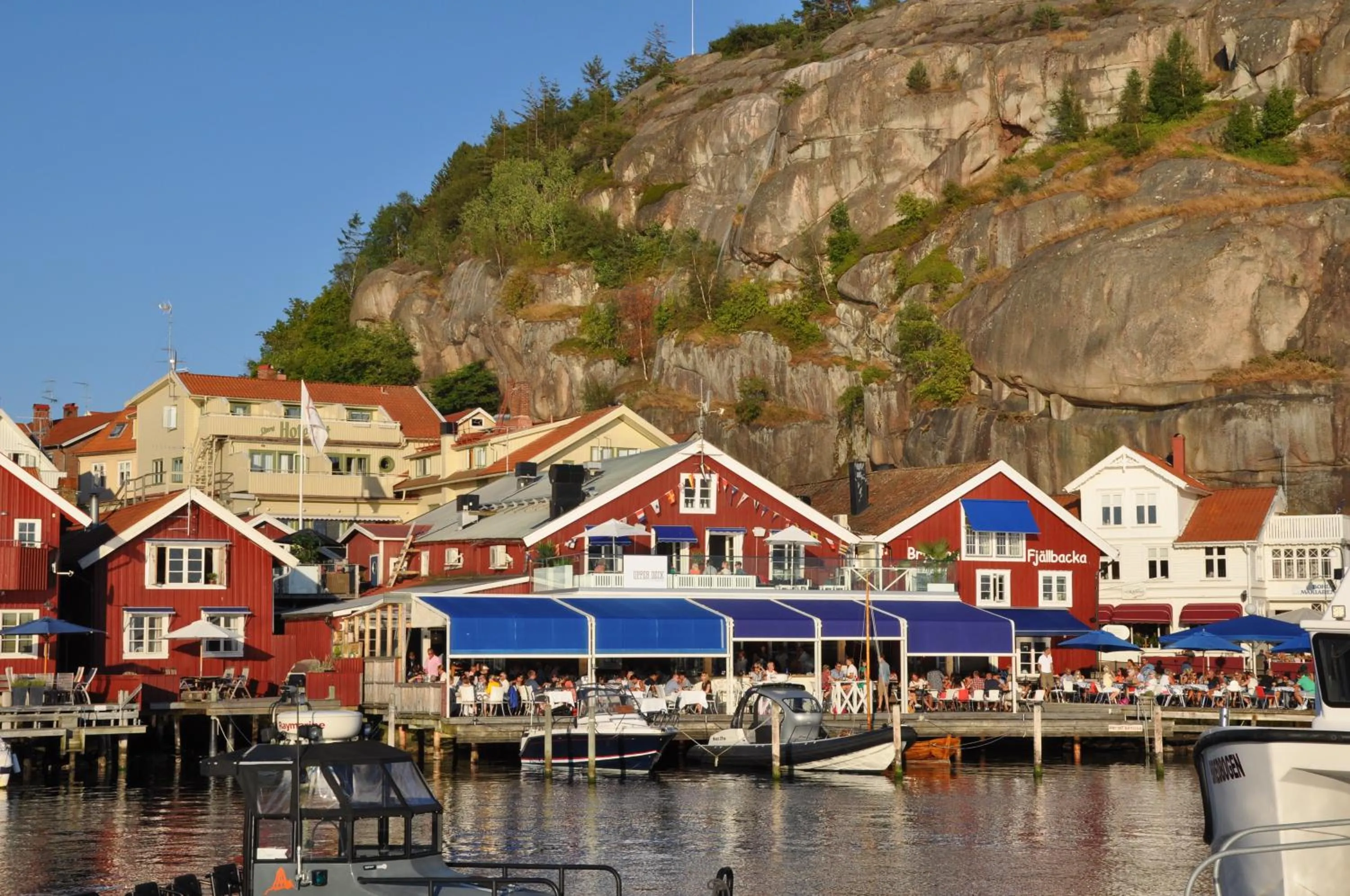 Spring in Bryggan Fjällbacka
