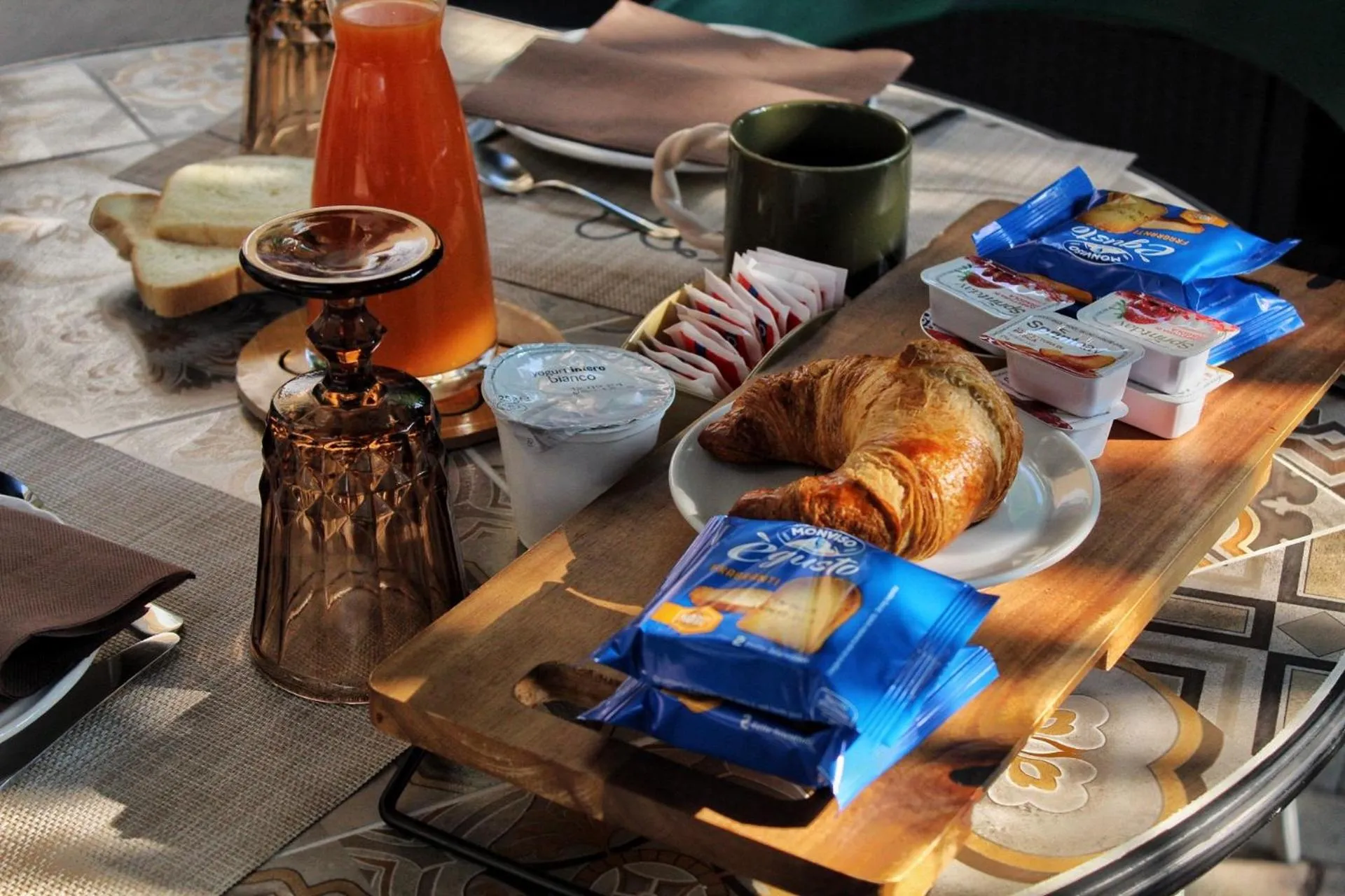 Italian breakfast in Domino Hotel