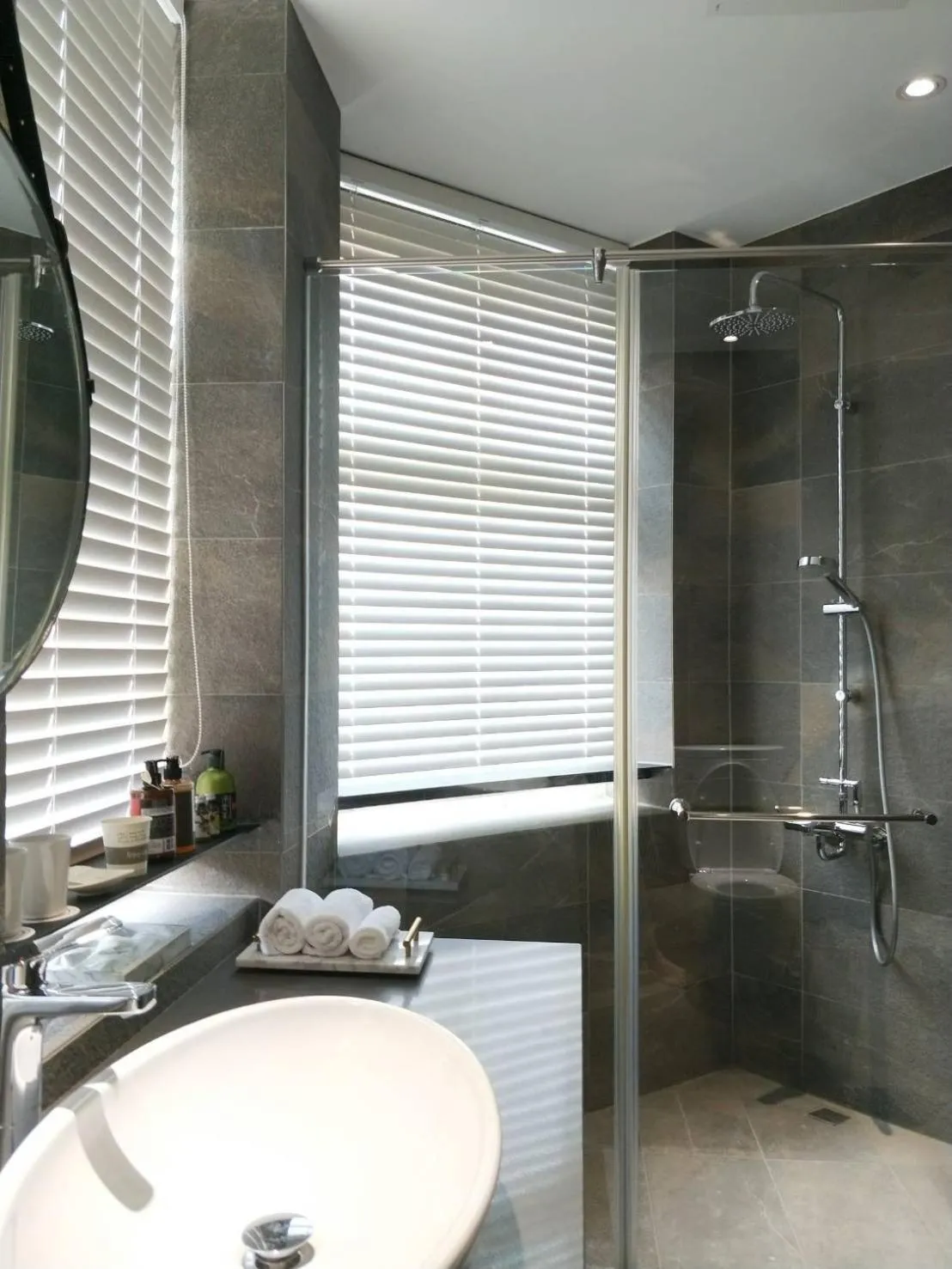 小小邸 Small Hotel