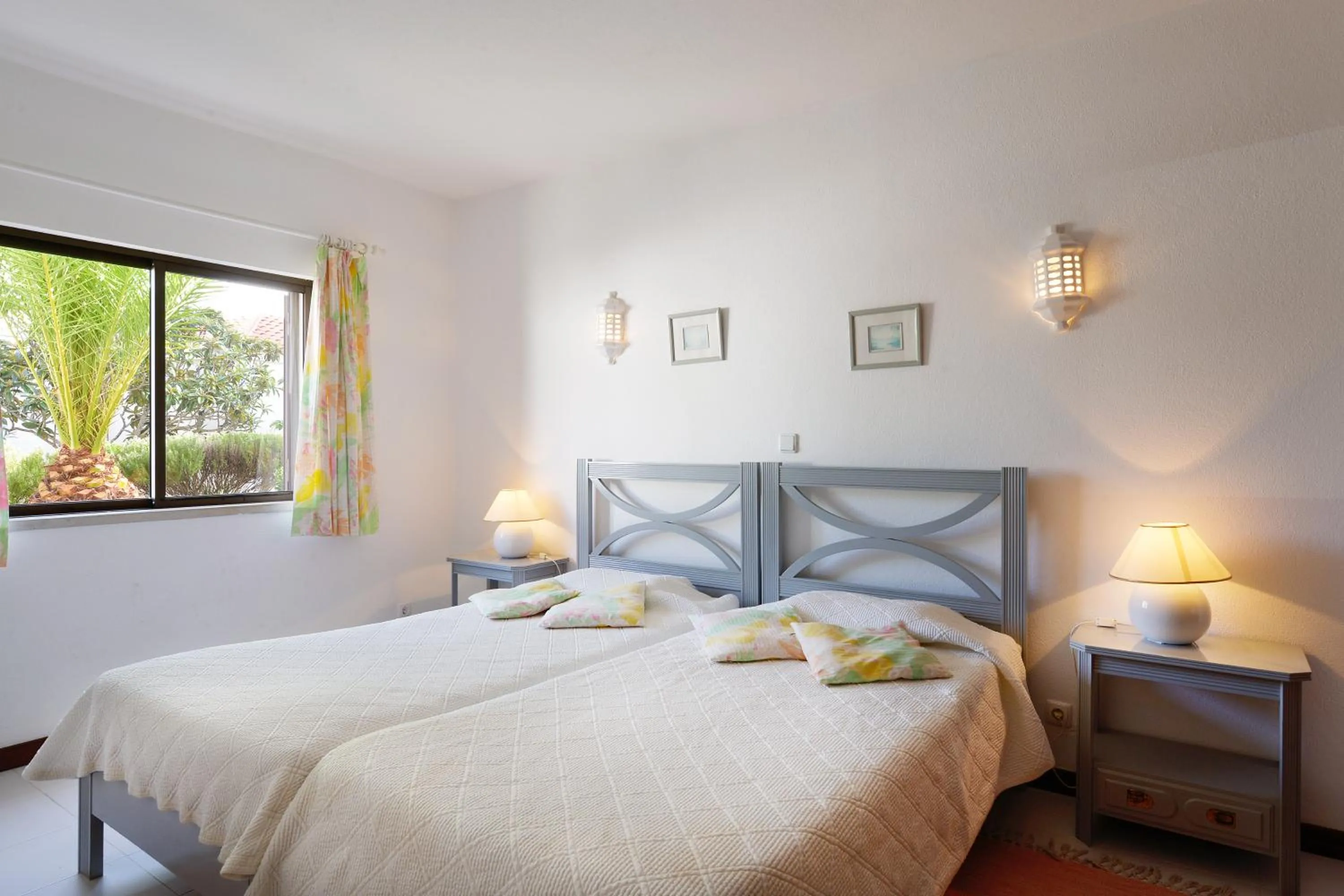 Bedroom, Bed in Monte Dourado