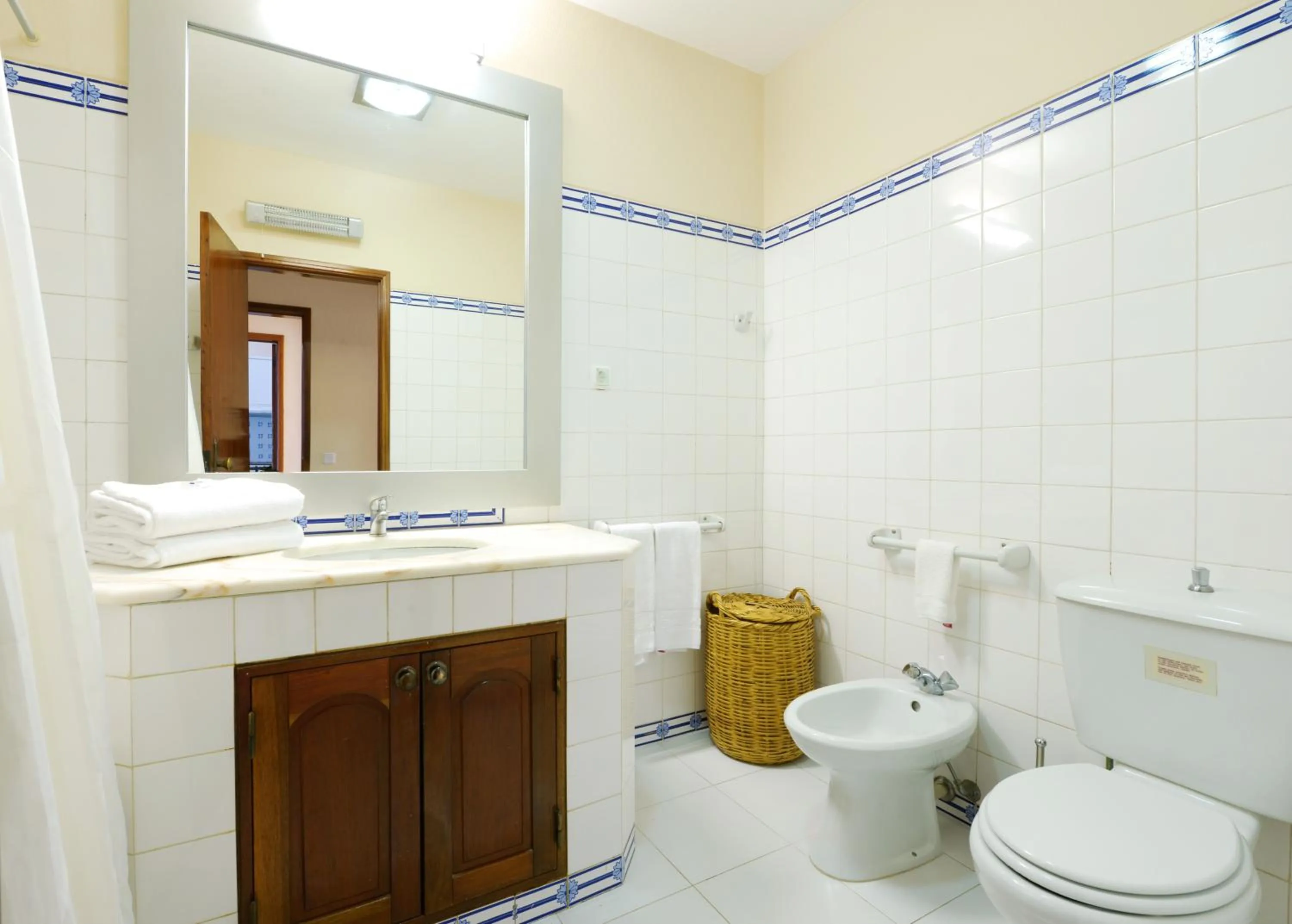 Bathroom in Monte Dourado