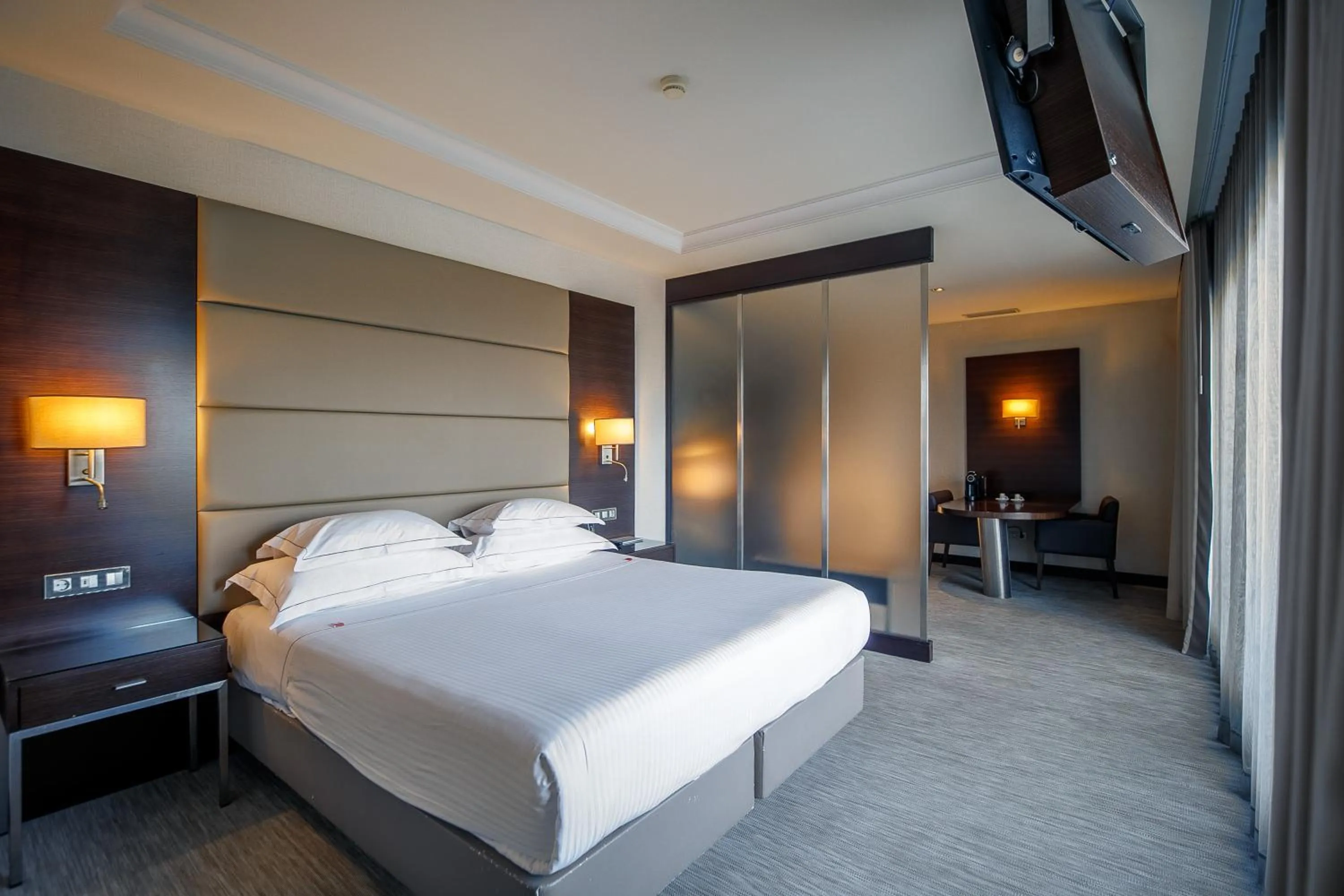 Bed in BessaHotel Boavista