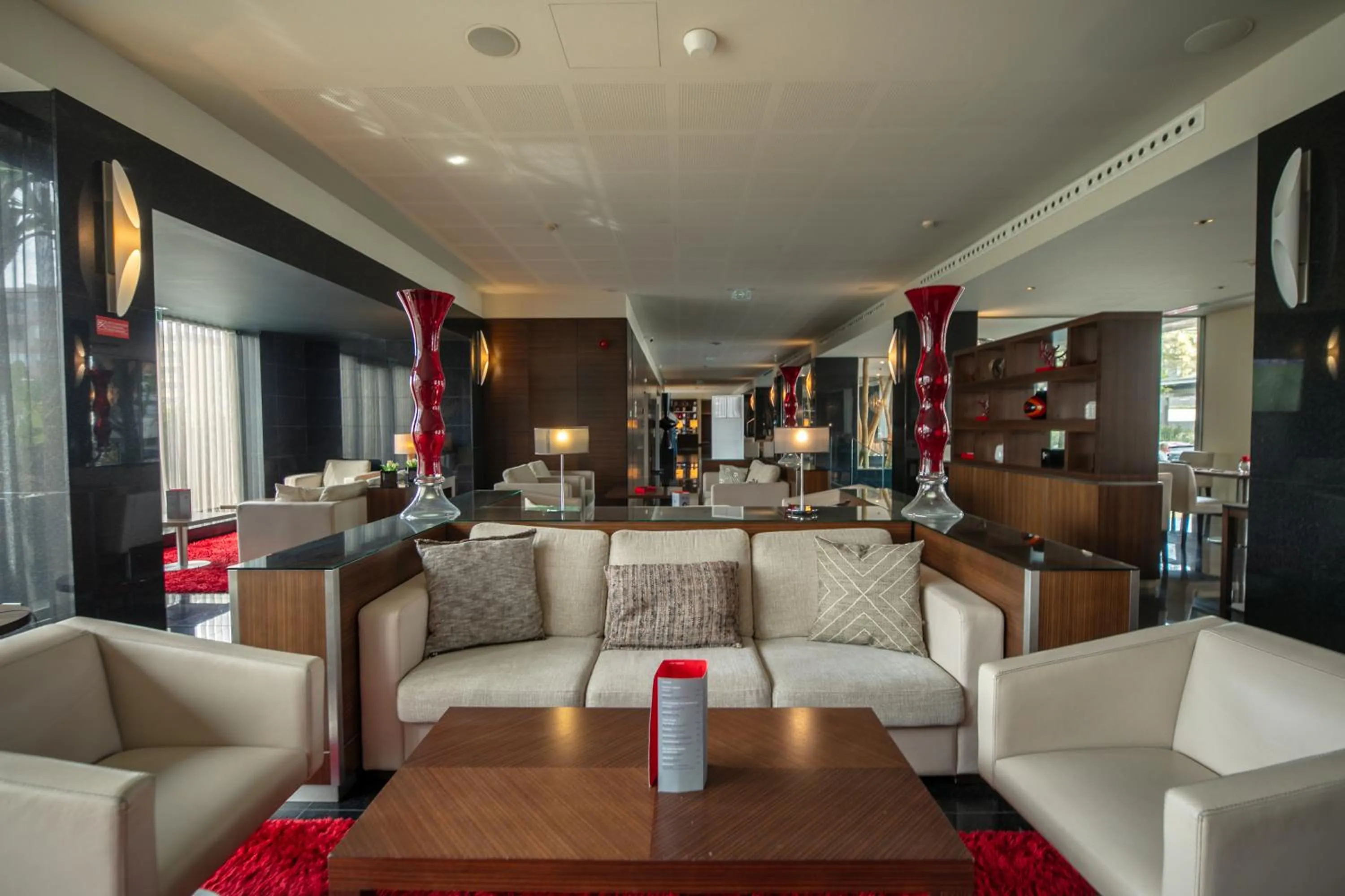 Living room in BessaHotel Boavista