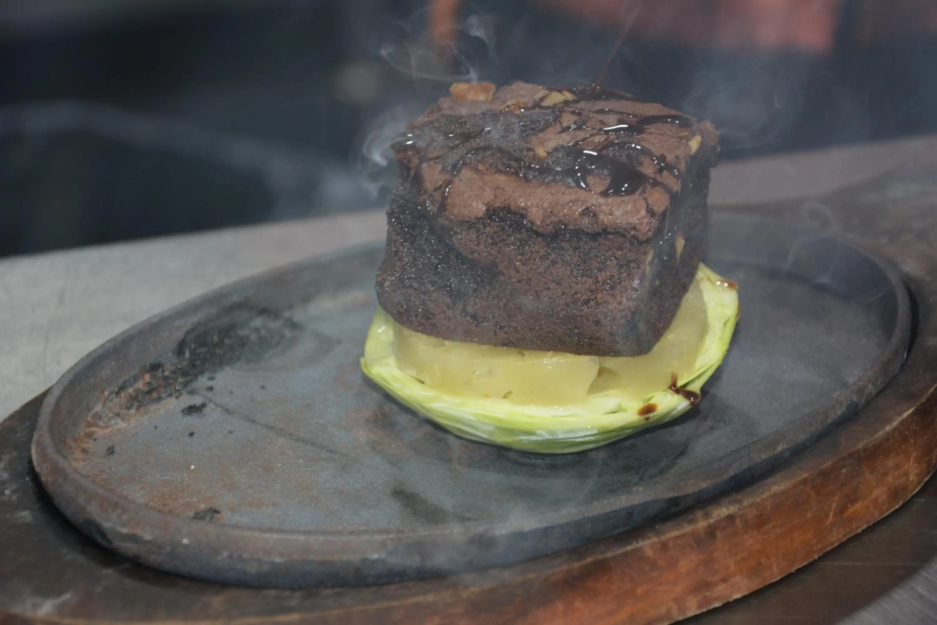 Food and drinks in The Grand Neelam