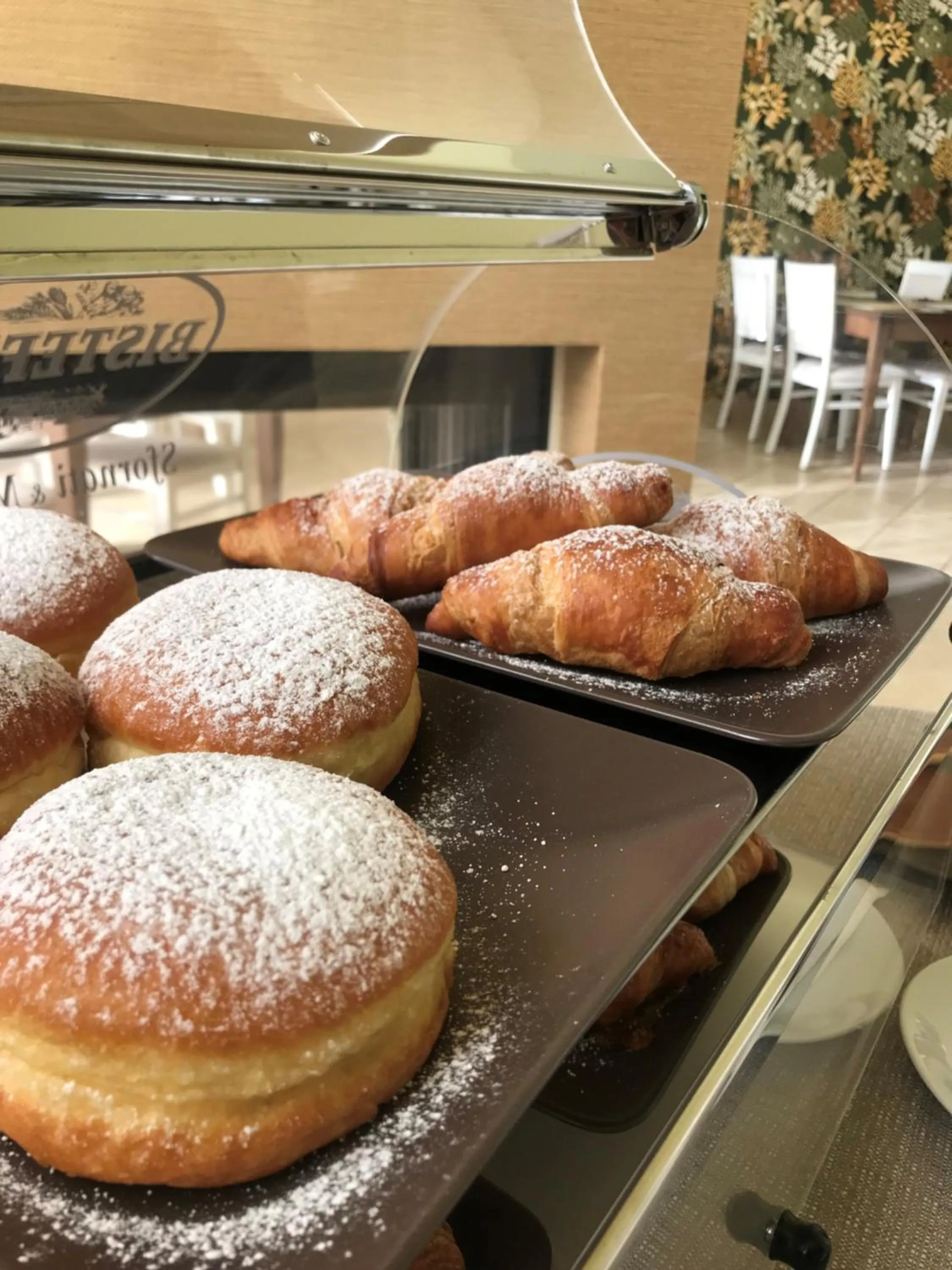 Breakfast in Camere Girasole