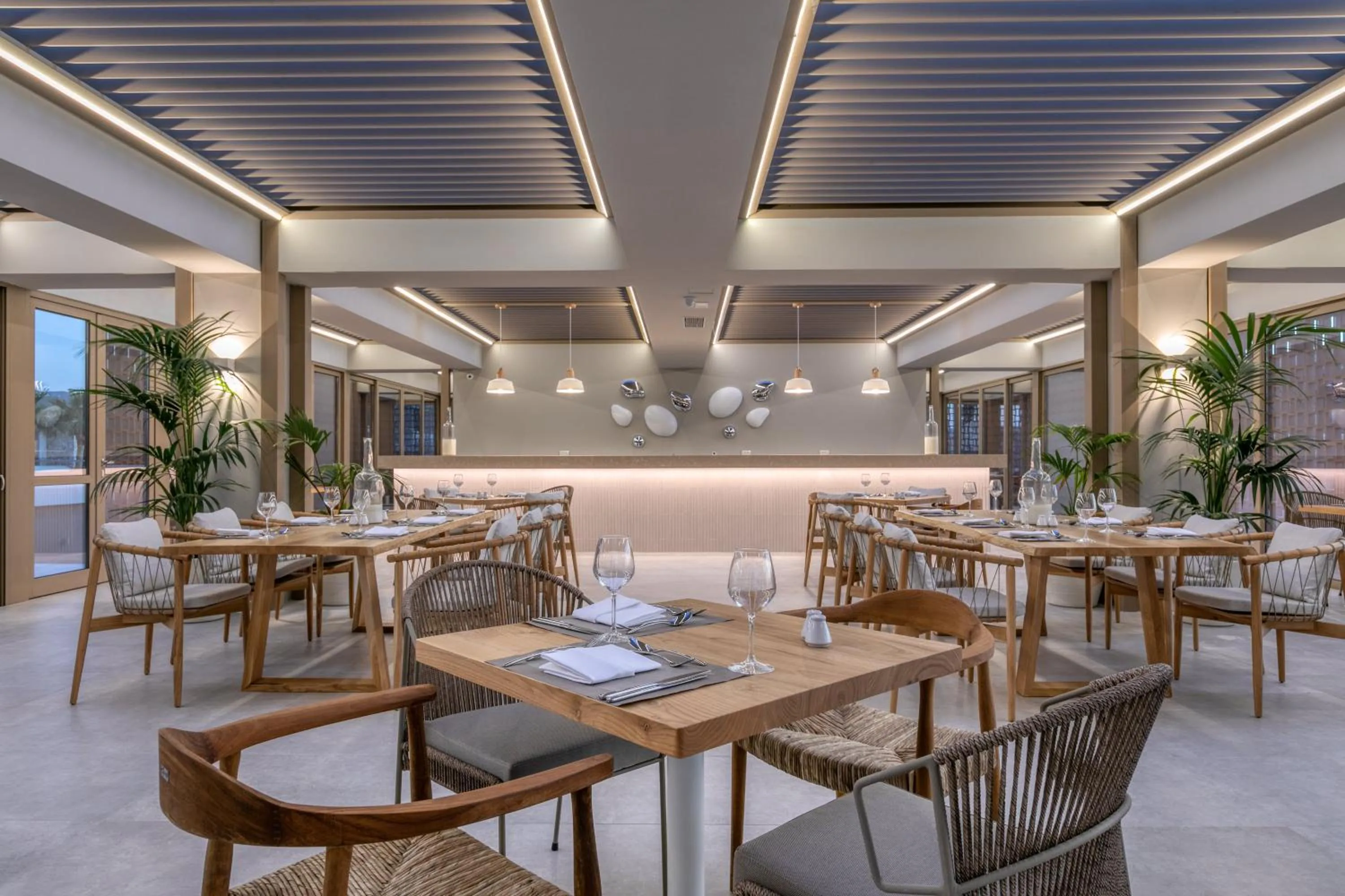 Restaurant/places to eat in Utopia Blu Hotel