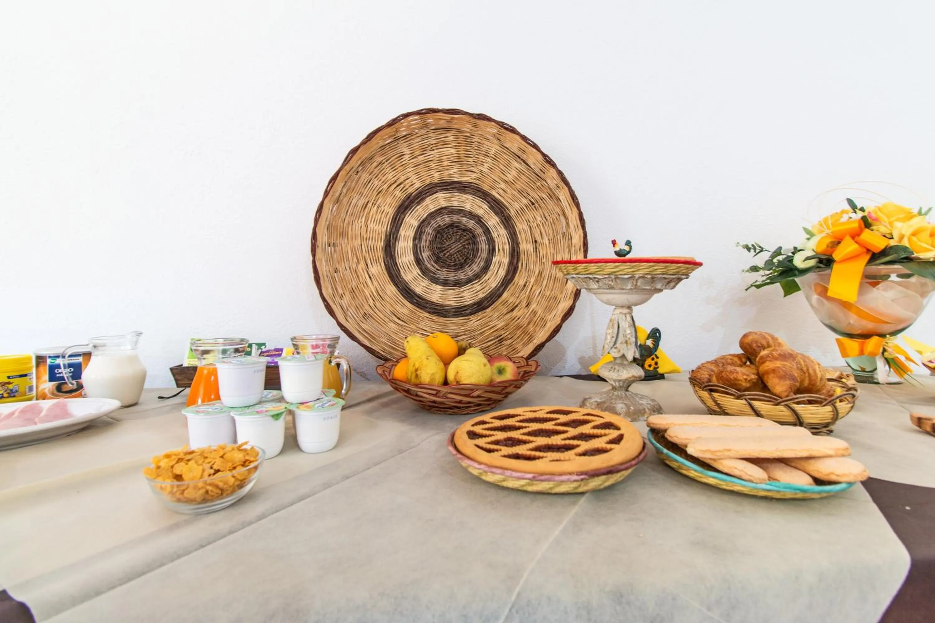 Buffet breakfast in Ristoro Norghio