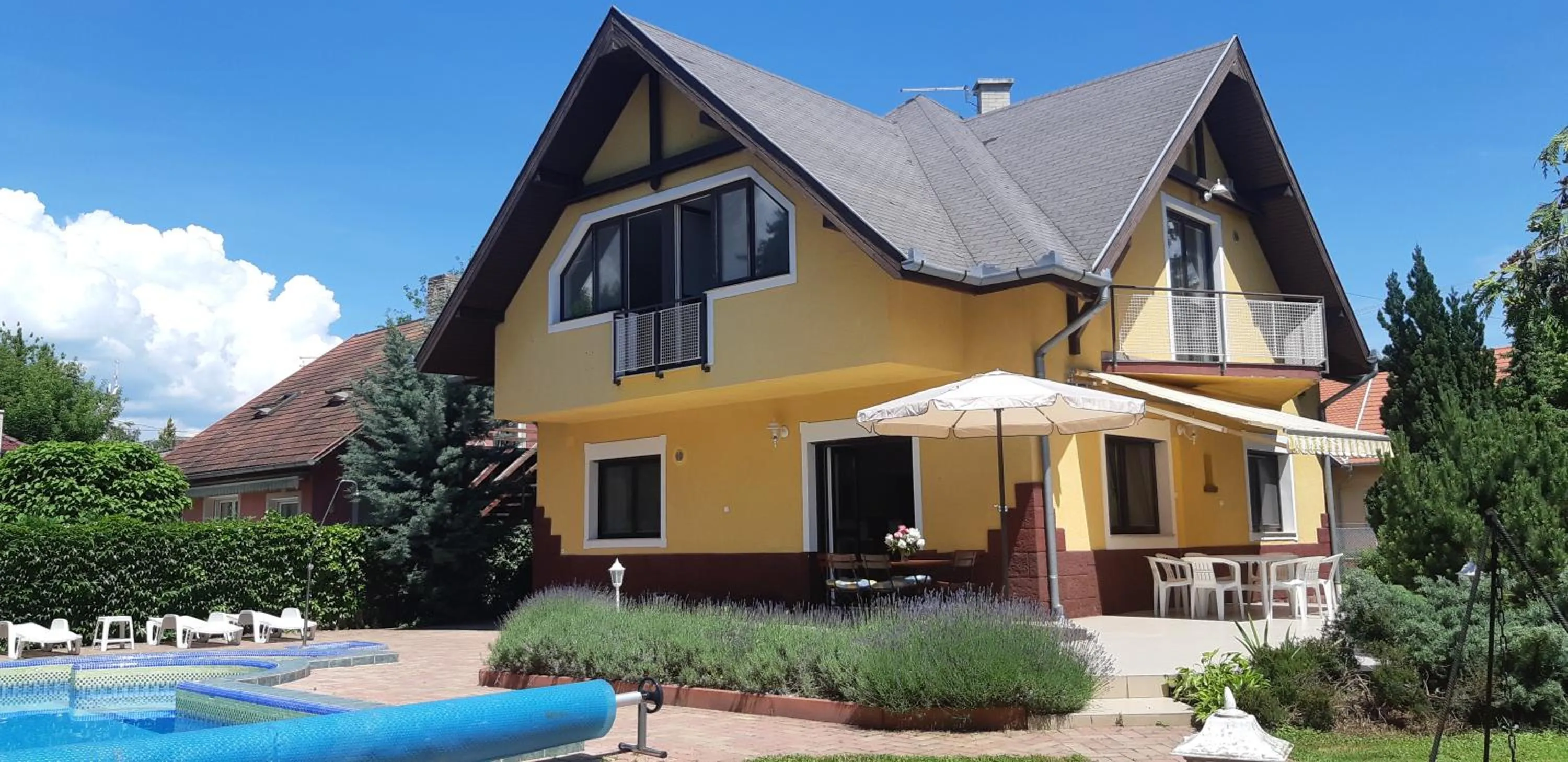 Schieszl Apartments Zamárdi 1