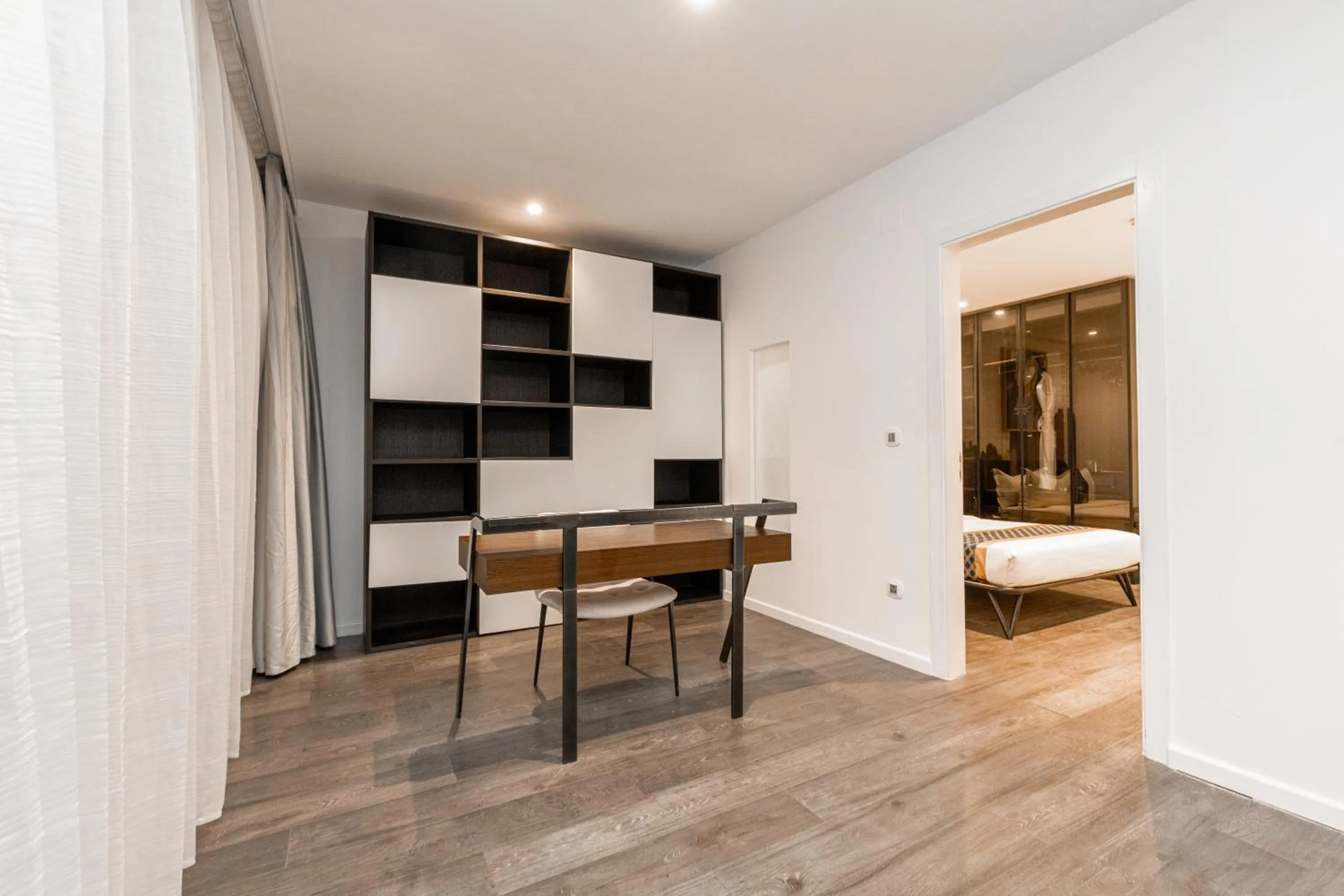 Bed in Kwarleyz Residence, Accra