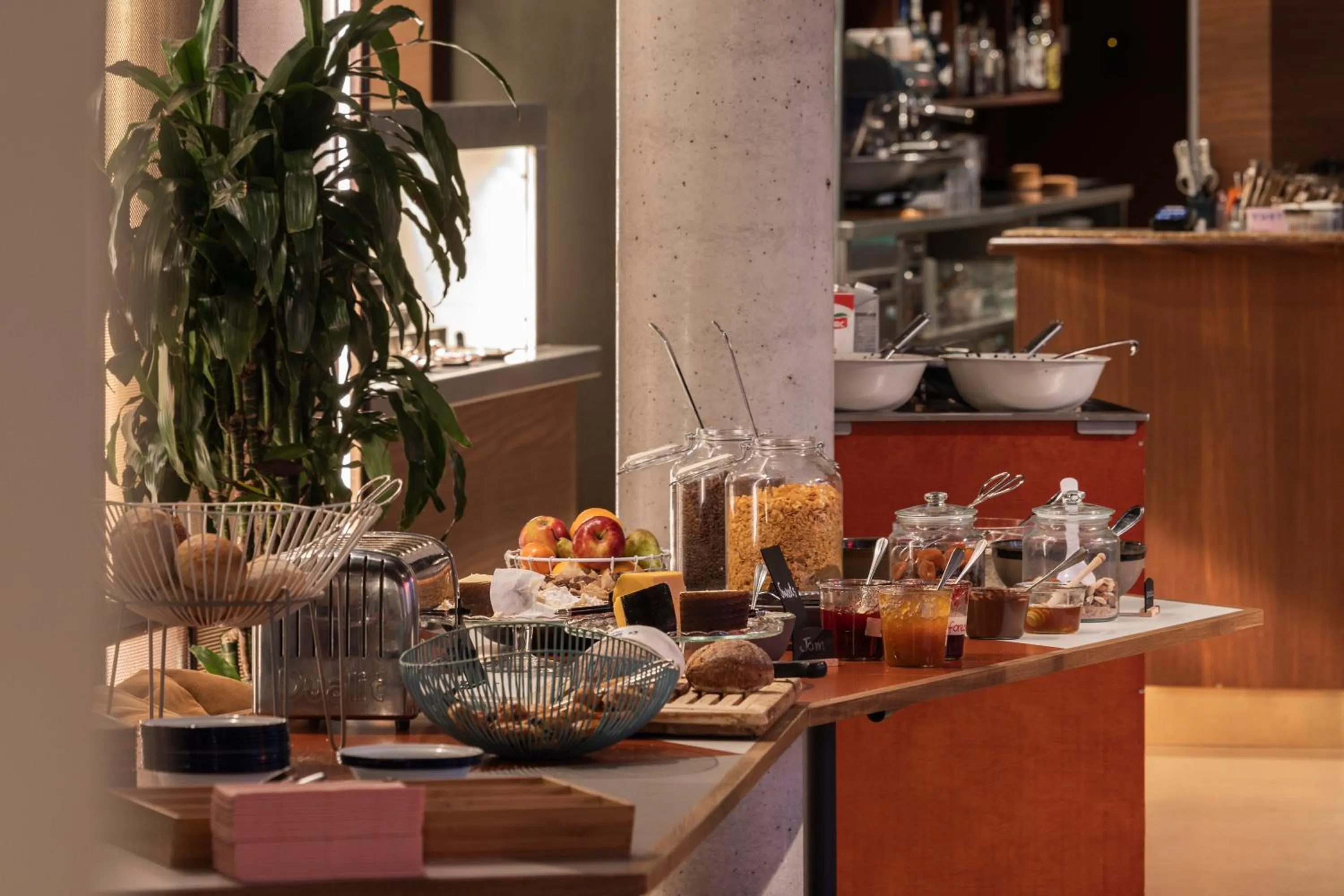 Breakfast in YUST Antwerp