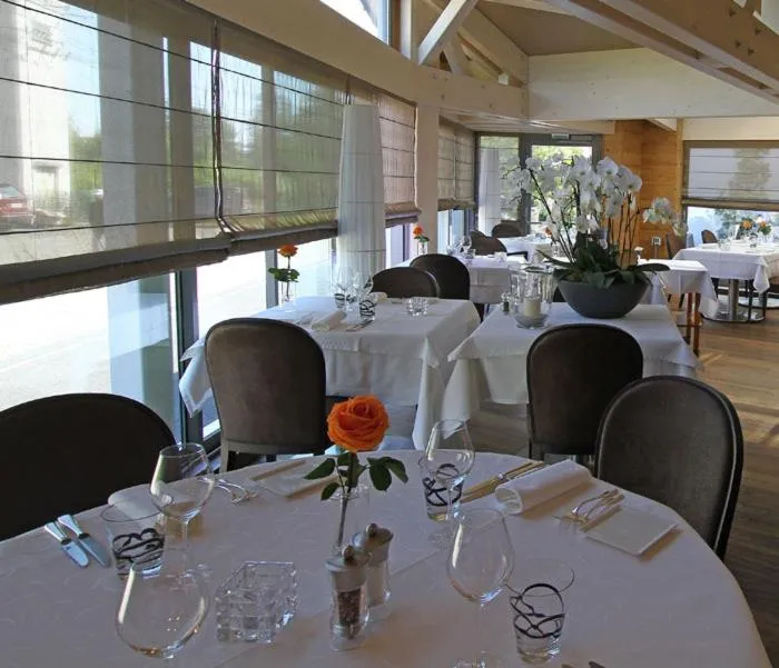 Restaurant/places to eat in Le Moulin de la Walk