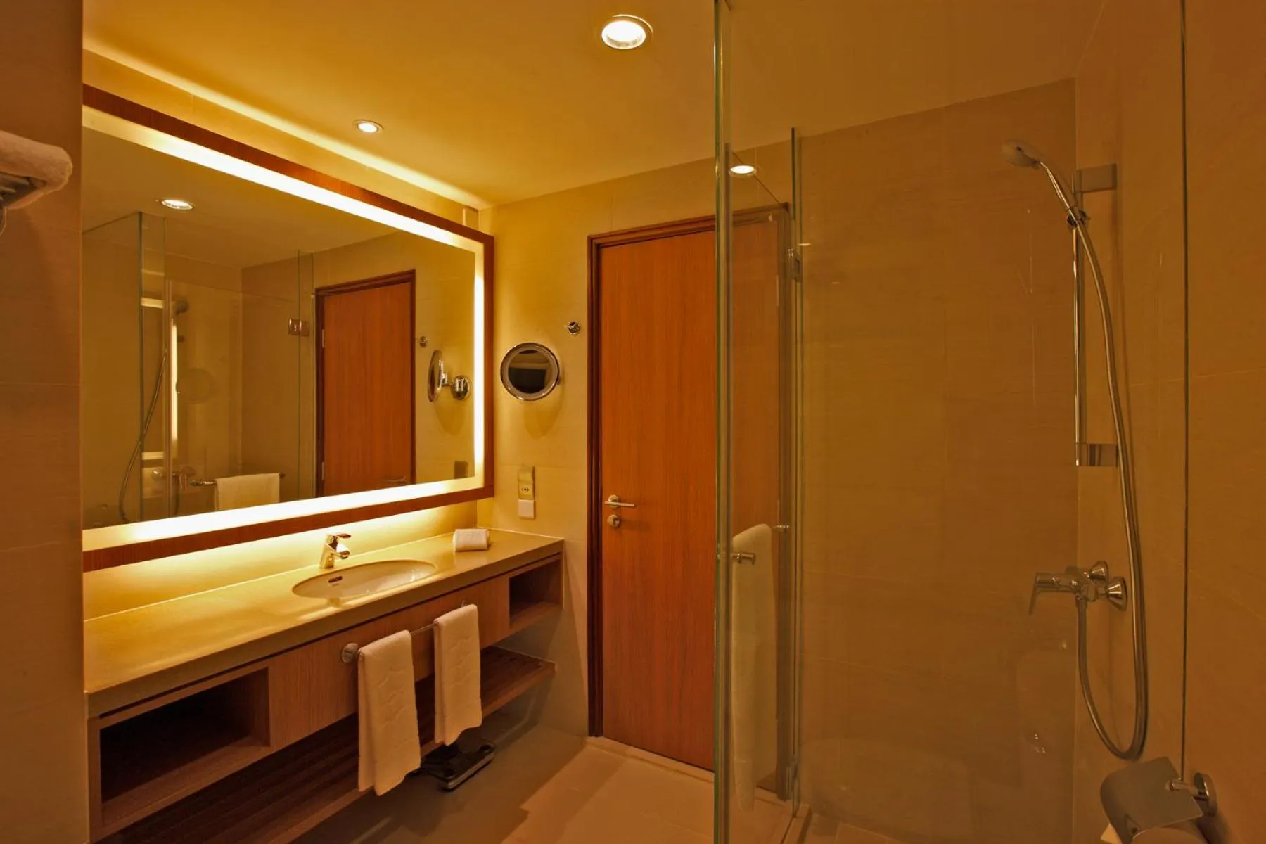 Shower in Shangri-La Serviced Apartments, Yangon