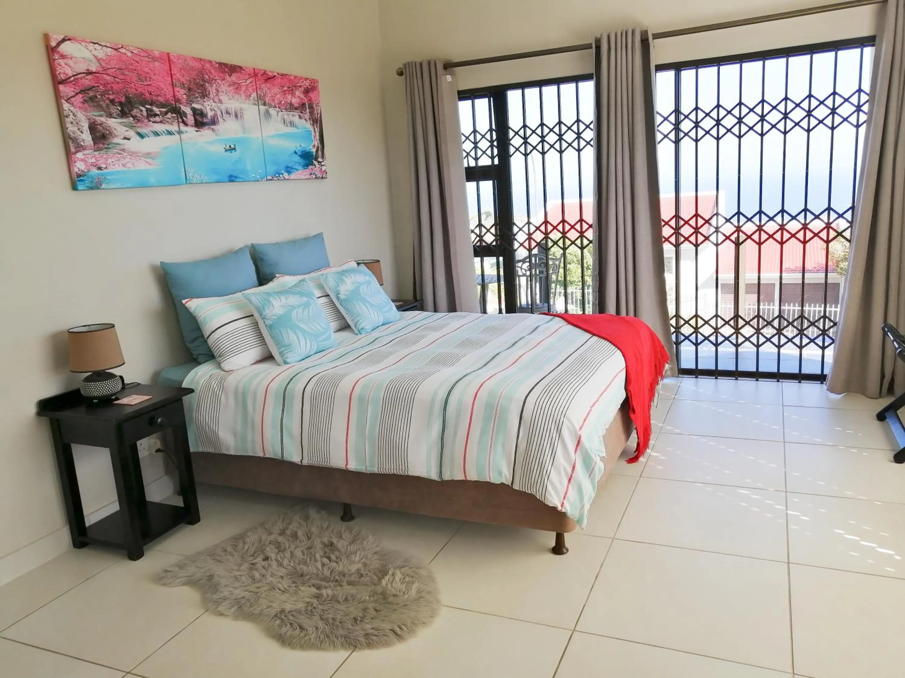 Bedroom in JoJo's BnB