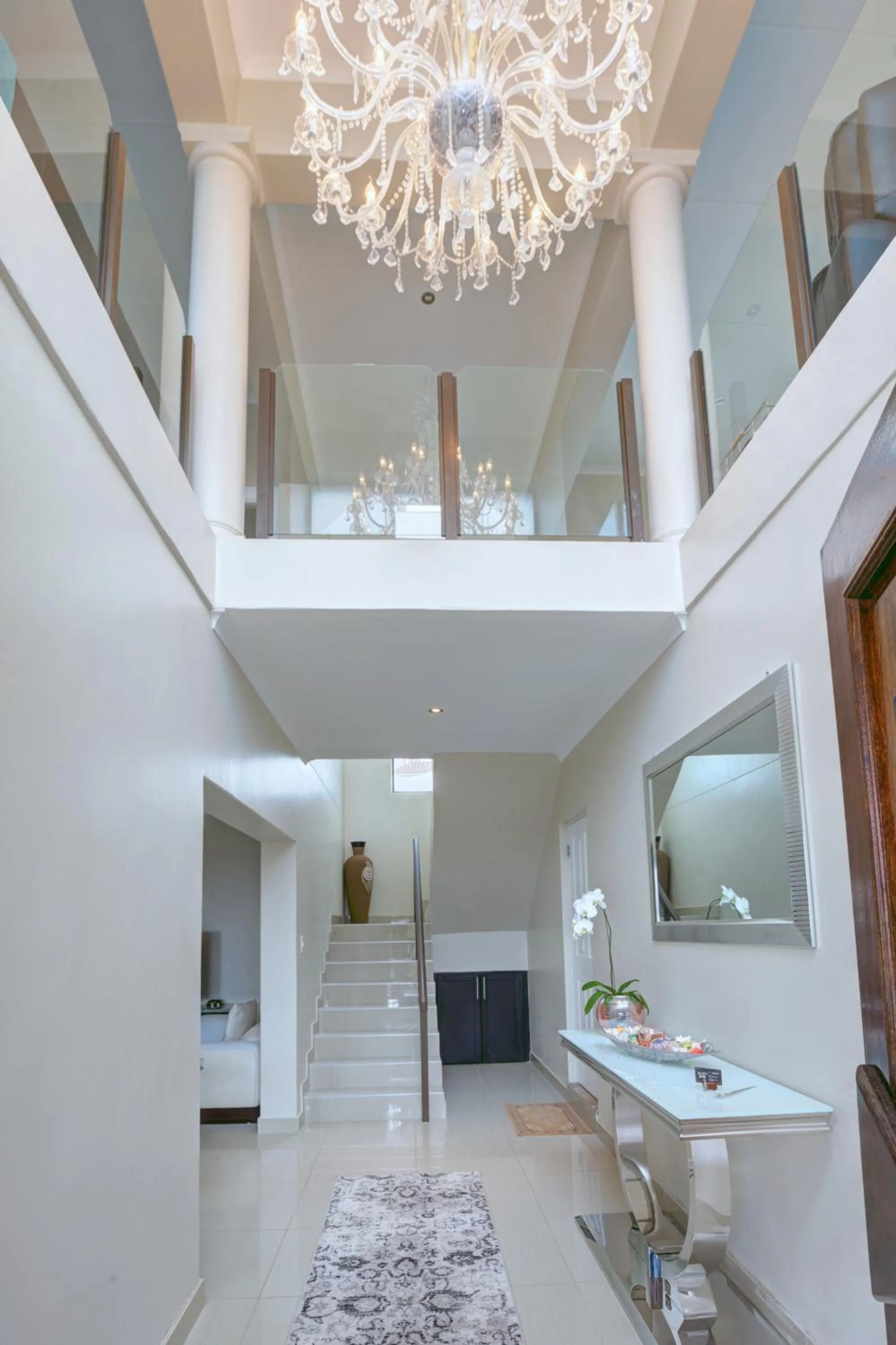 Lobby or reception in JoJo's BnB