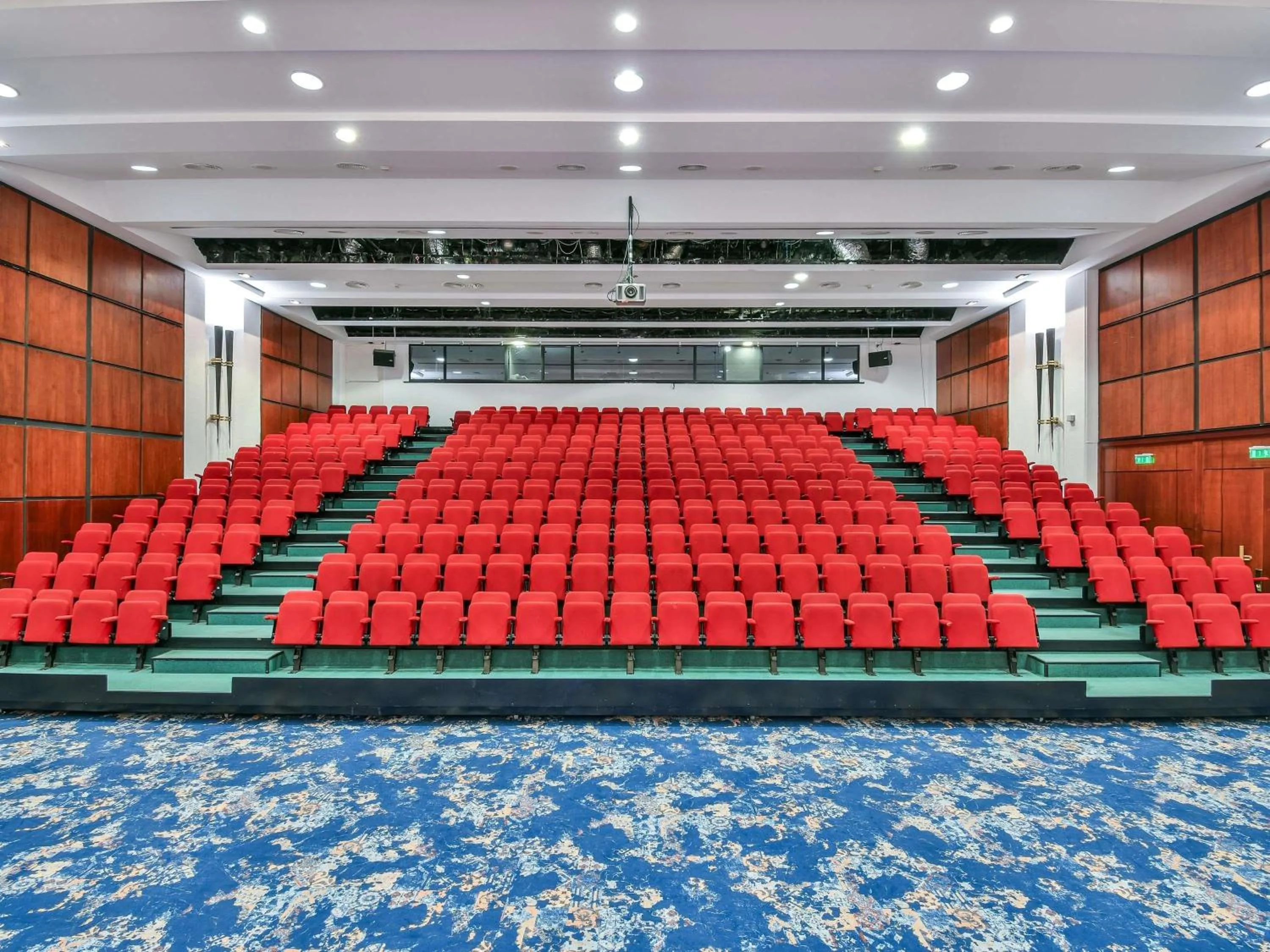 Meeting/conference room in Pullman Bucharest World Trade Center