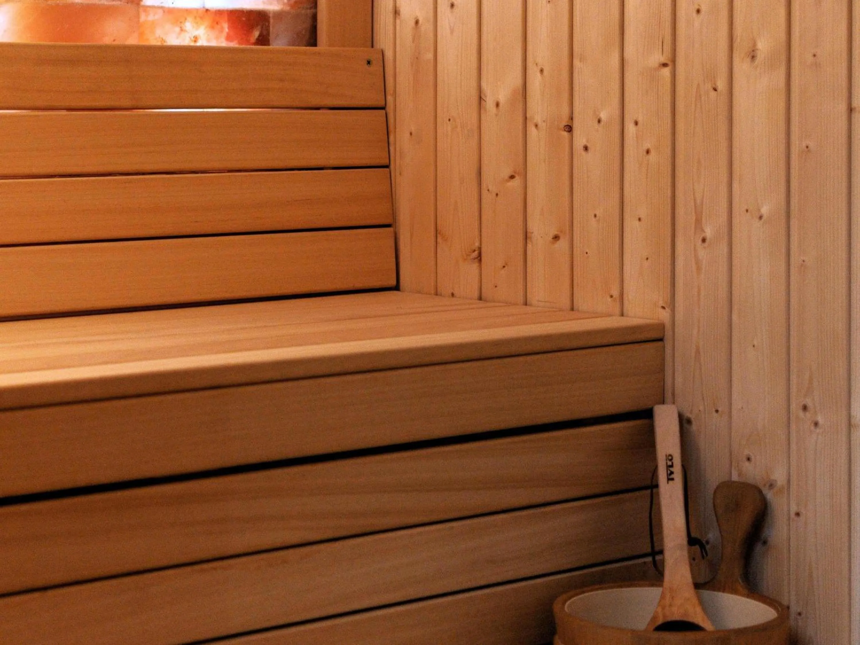 Fitness centre/facilities in Pullman Bucharest World Trade Center