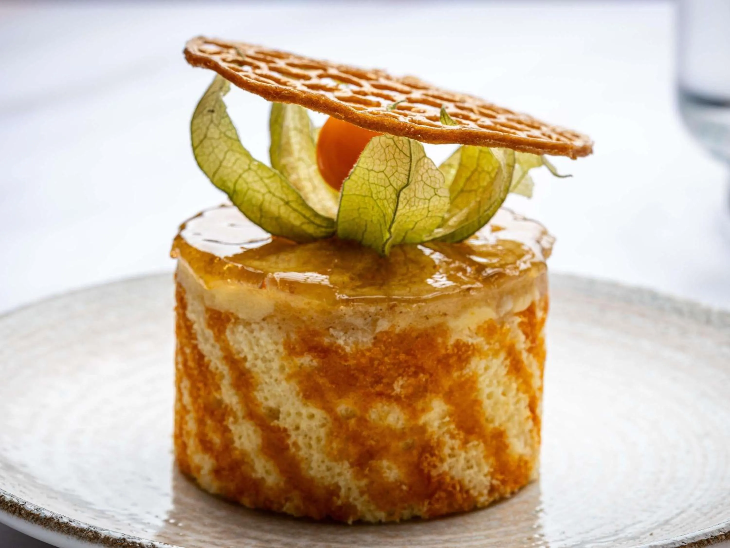 Restaurant/places to eat in Pullman Bucharest World Trade Center