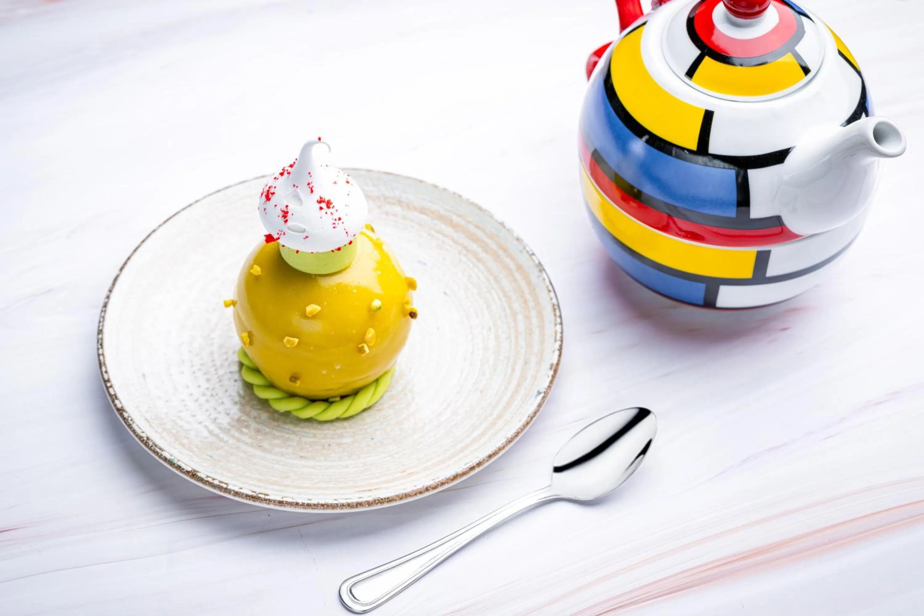 Food and drinks in Pullman Bucharest World Trade Center